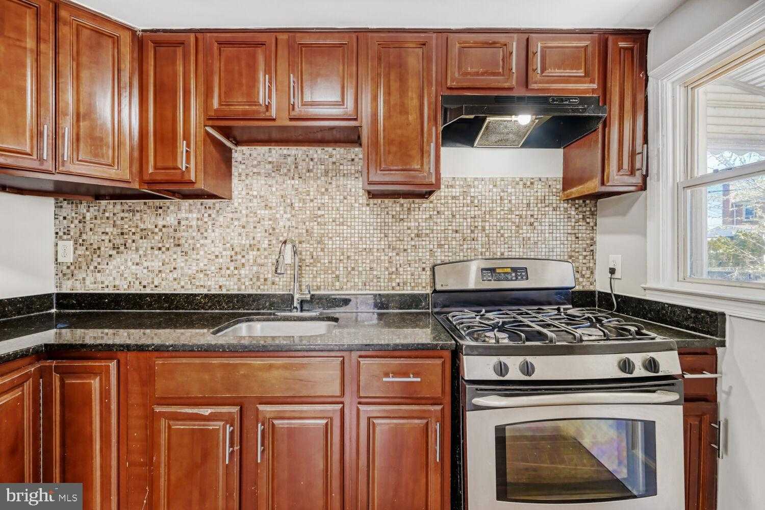 7863 Saint Fabian Ln photo 9