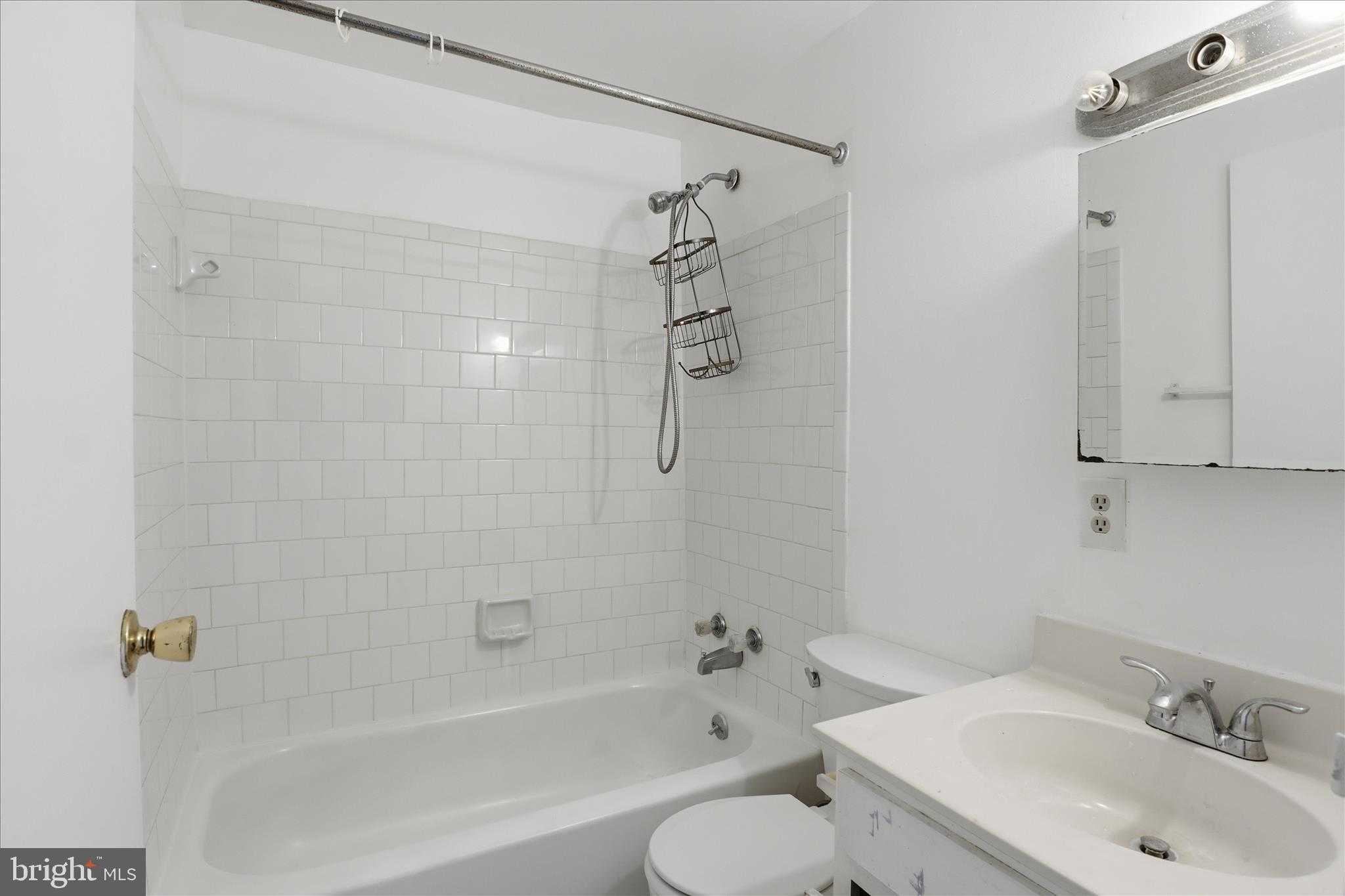 1732 Dutch Village Dr # N369 photo 15