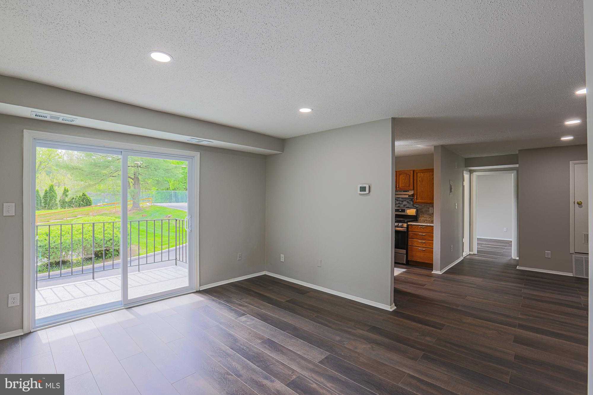 11908 Tarragon Rd photo 4