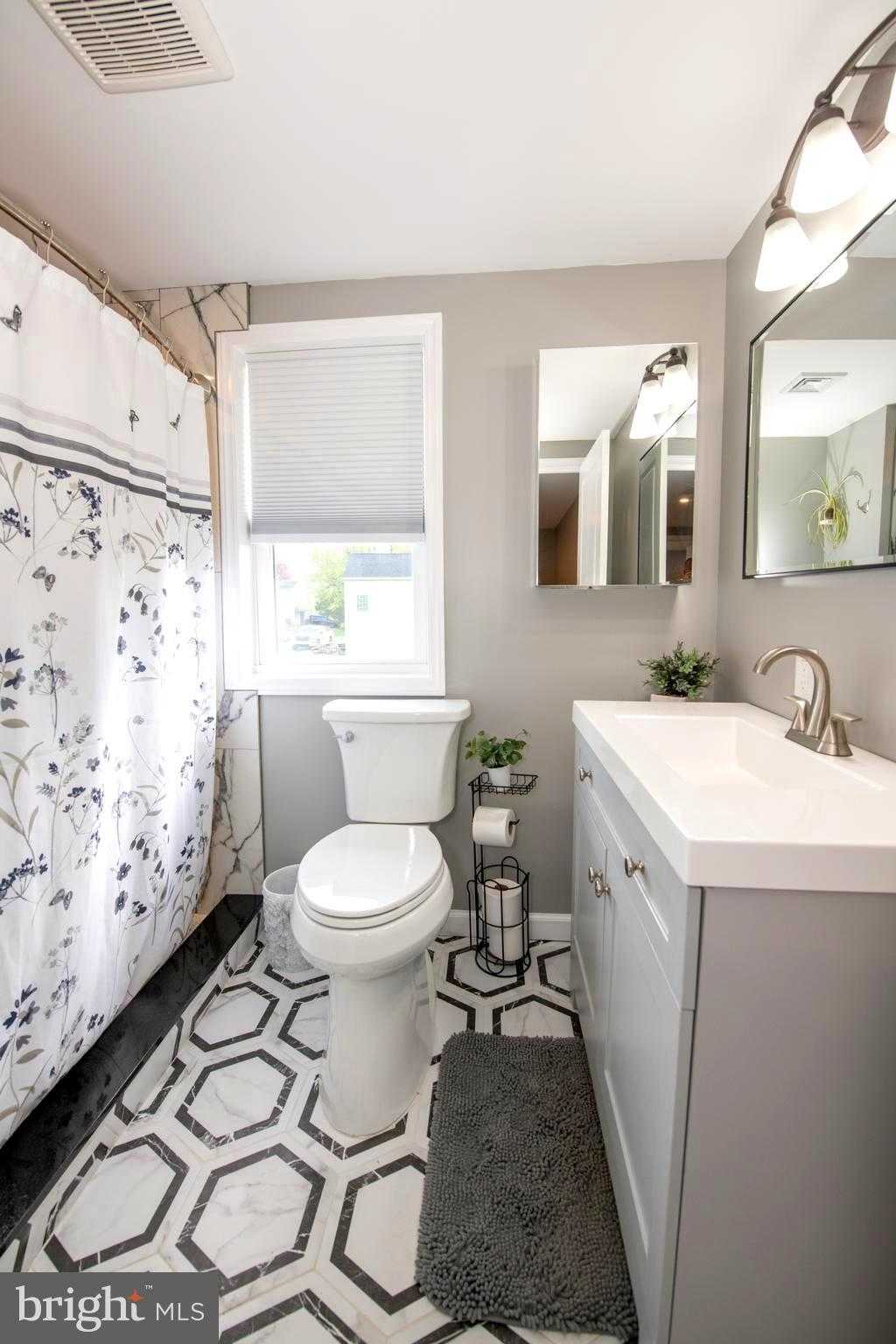 298 Summit Ave photo 28