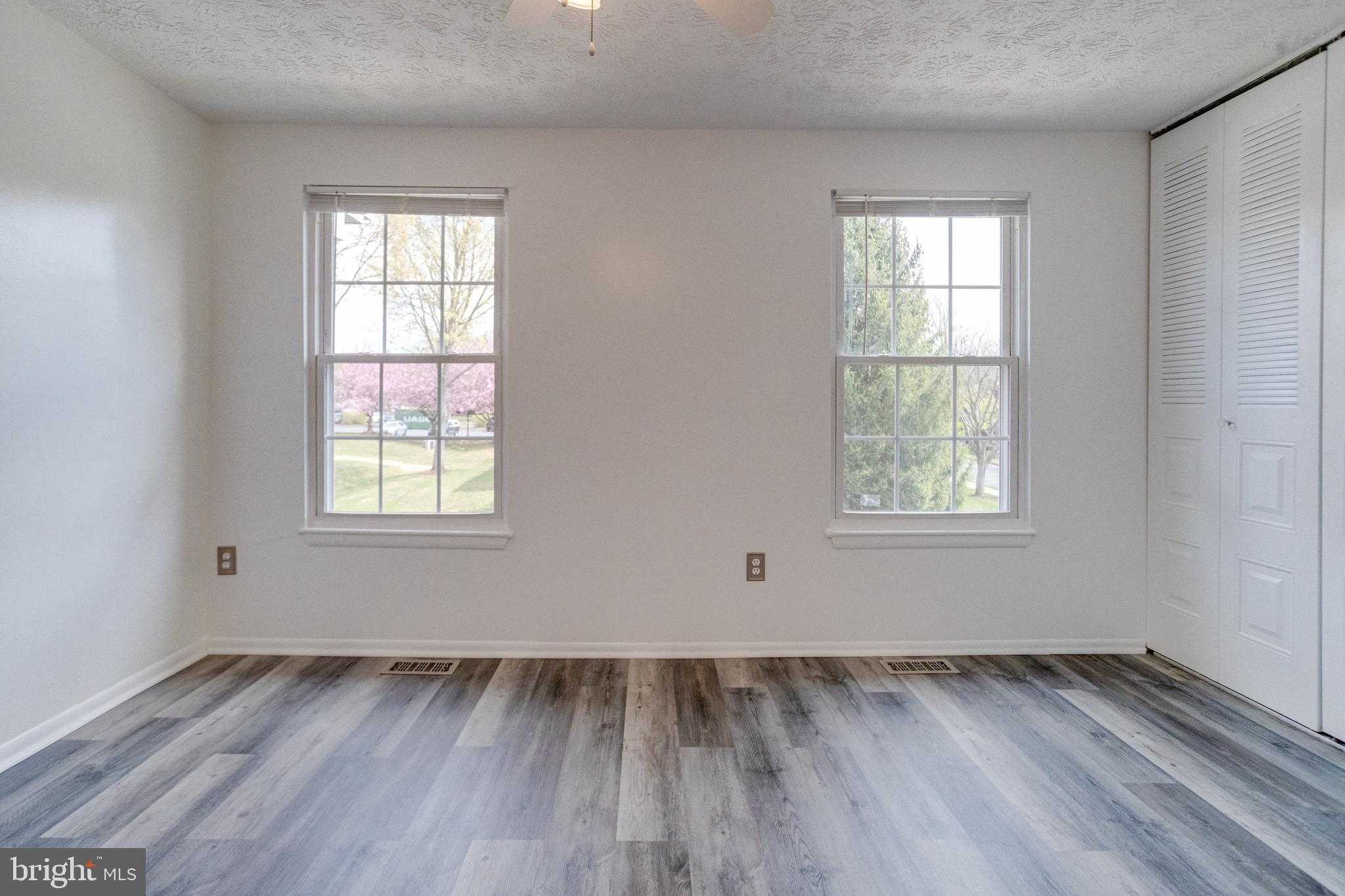 941 Redfield Rd photo 19