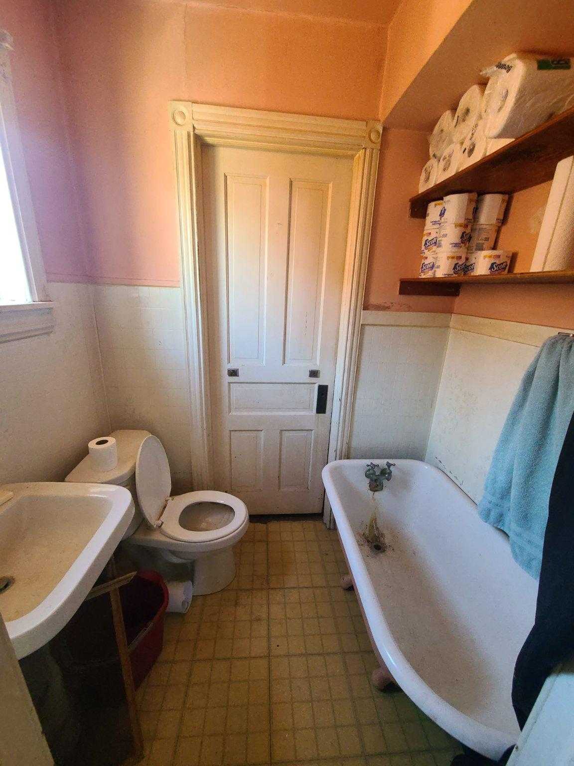 1424 Powell St photo 11