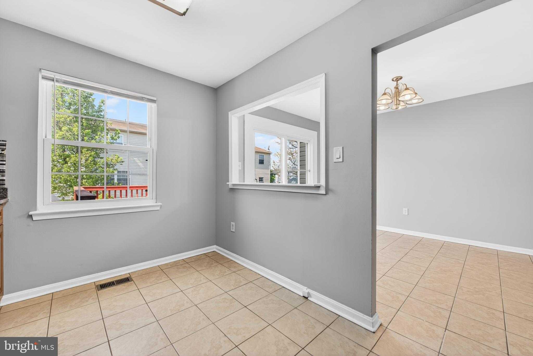 8418 Mckenzie Cir photo 13