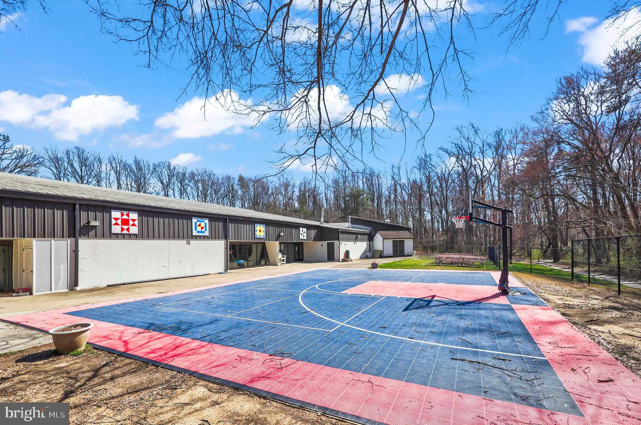 3112 Annandale Rd photo 57