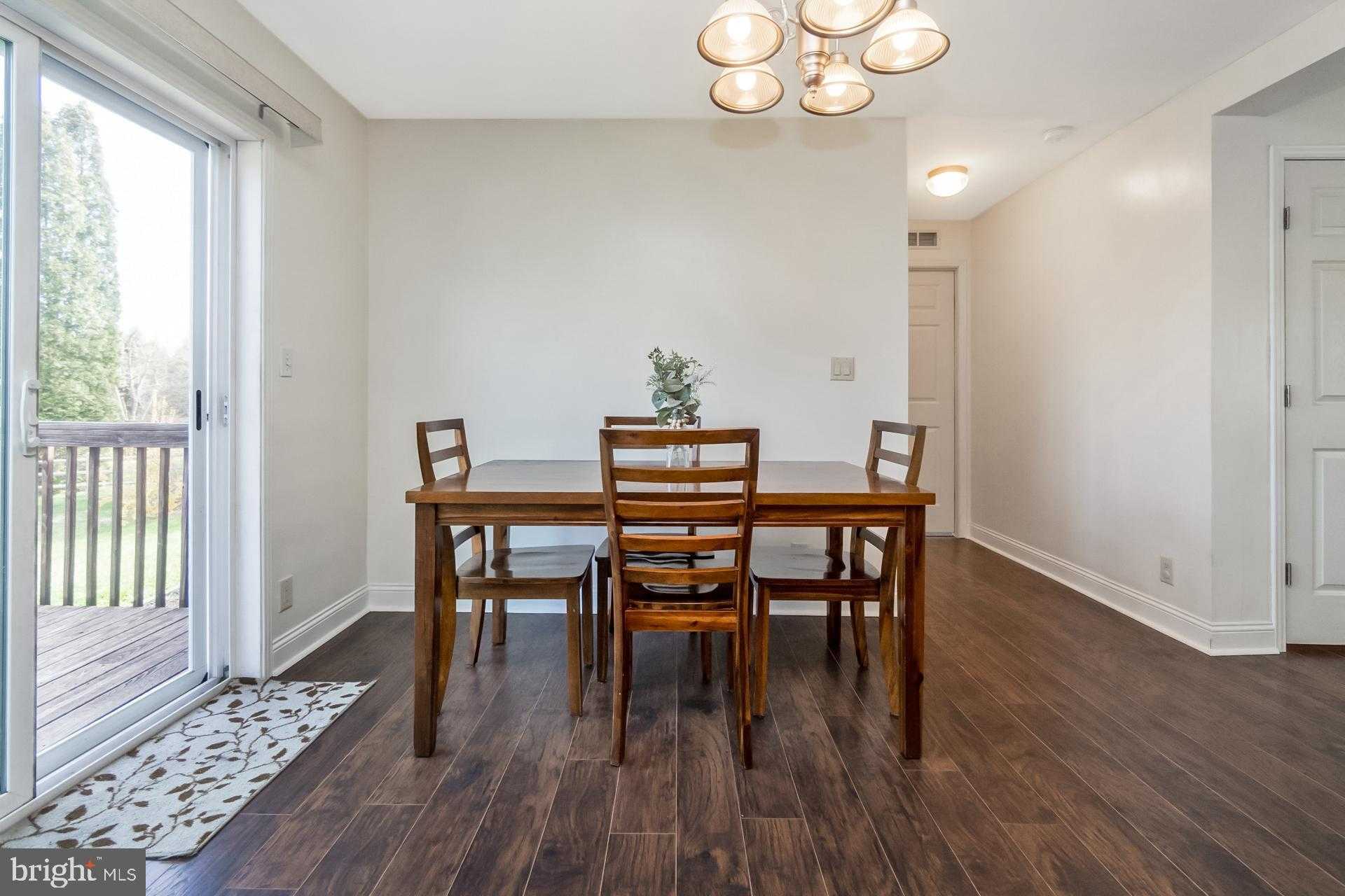 838 S Dogwood Rd photo 23