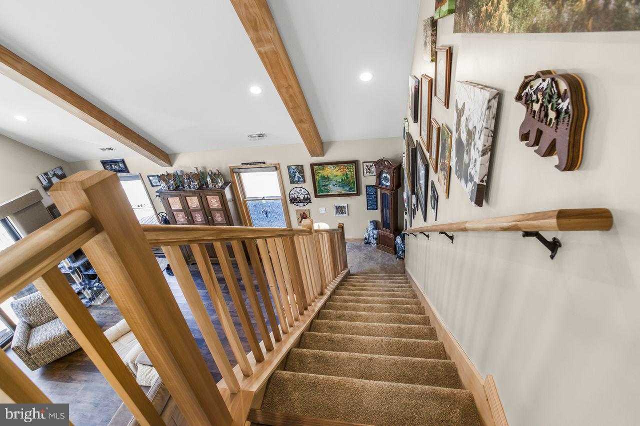 442 Grosbeak Dr photo 29