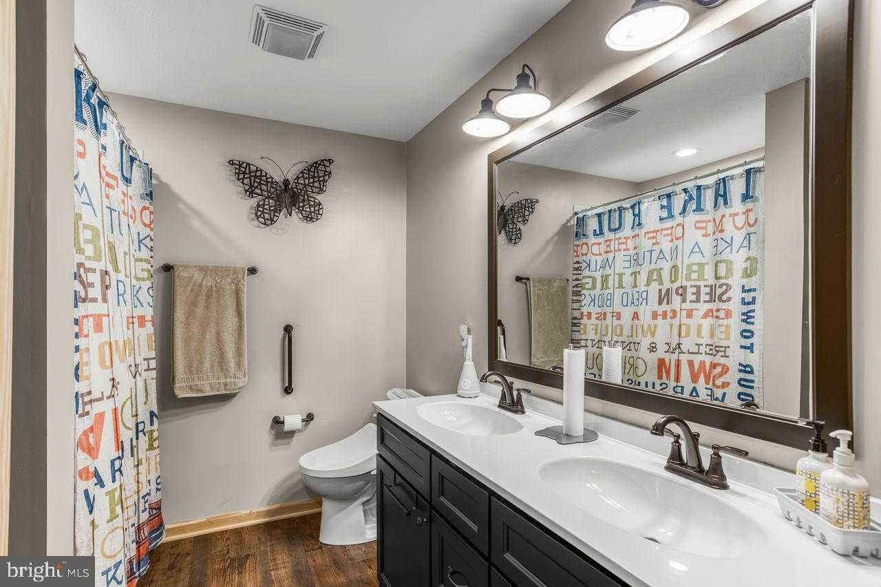 442 Grosbeak Dr photo 37