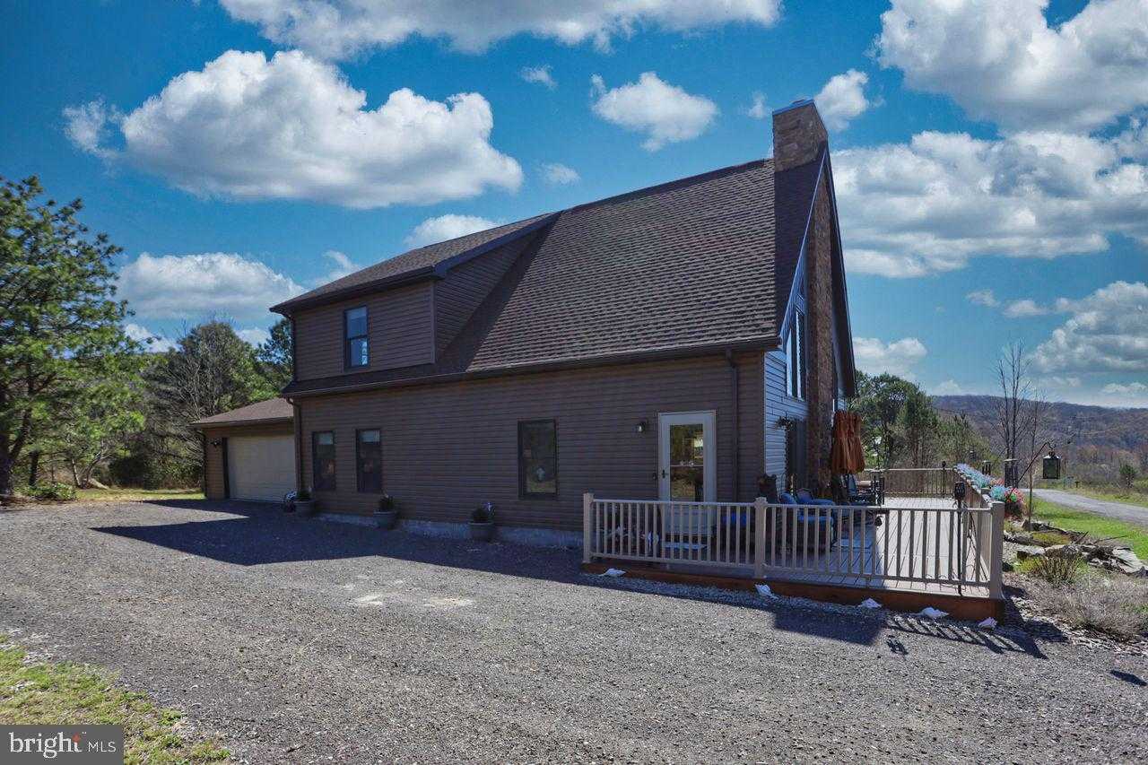 442 Grosbeak Dr photo 4