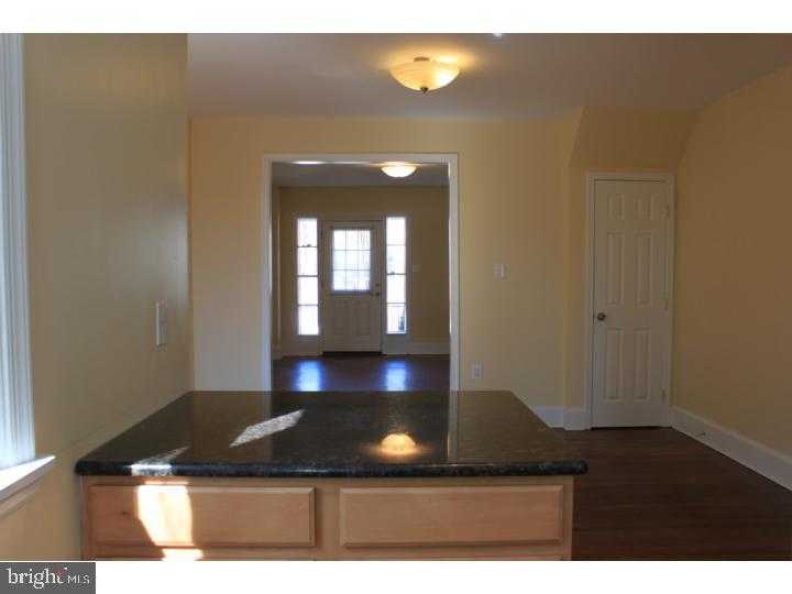 328 W Mount Pleasant Ave photo 36