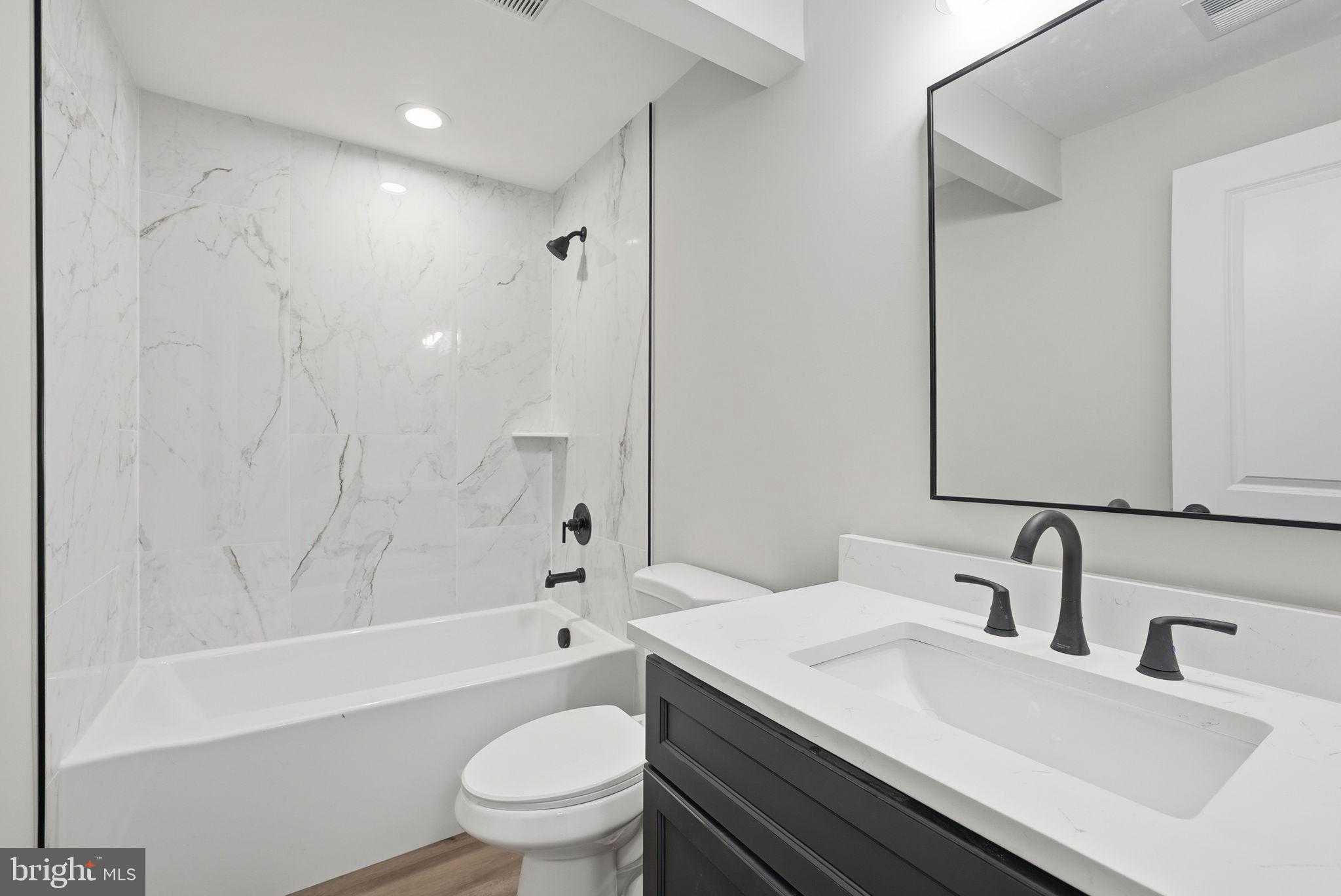 9586 S Pines Rd photo 50