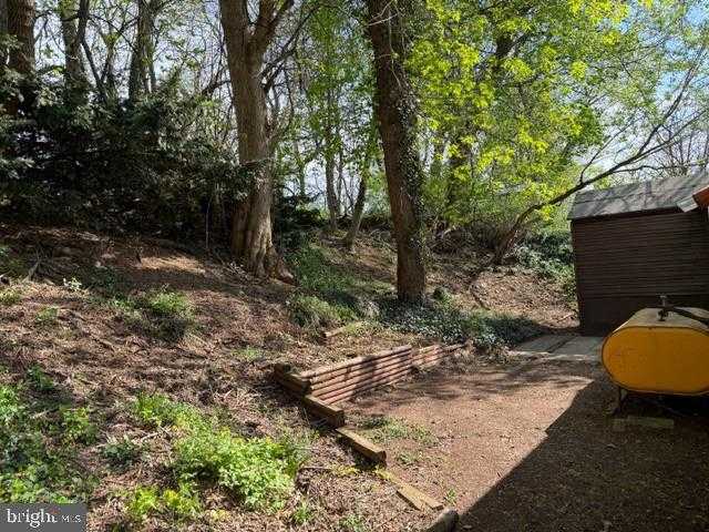 20 Oakland Mnr photo 36