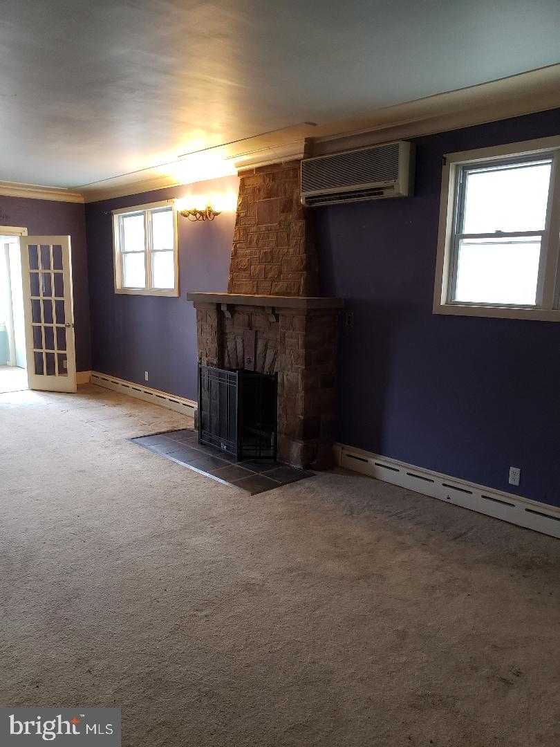 502 W Girard St photo 12