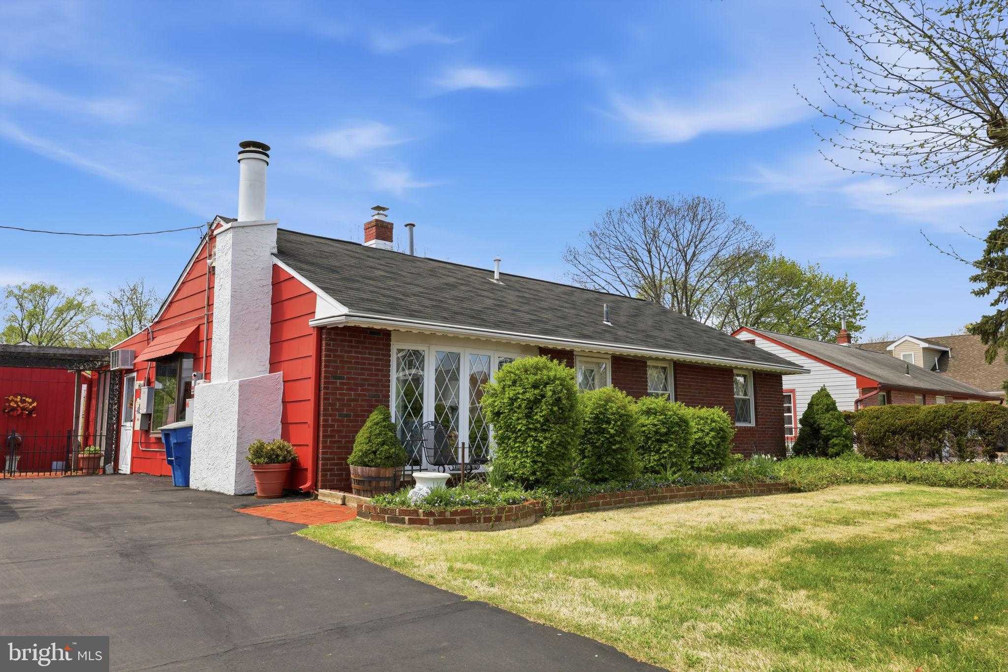 3550 Delancy Dr photo 3