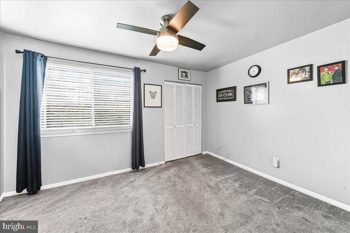 605 Valley Dr photo 20