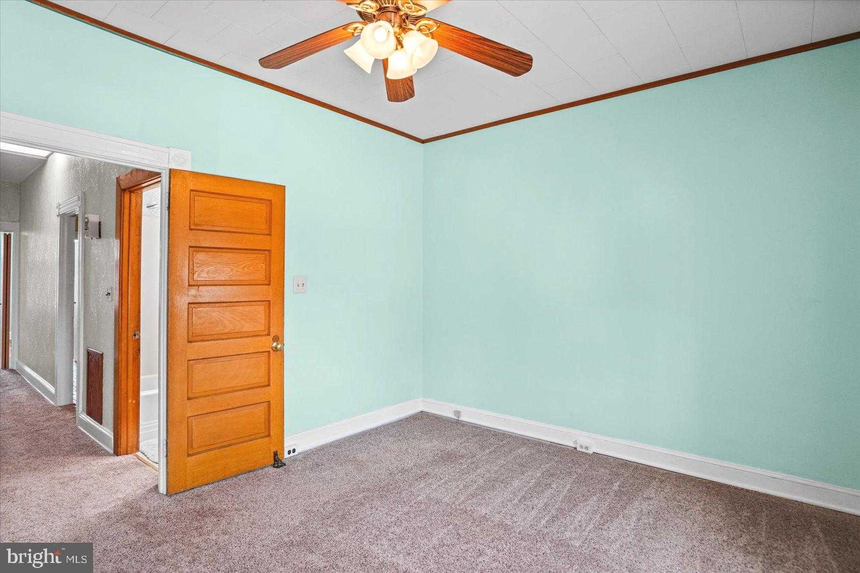 3126 Dillon St photo 14