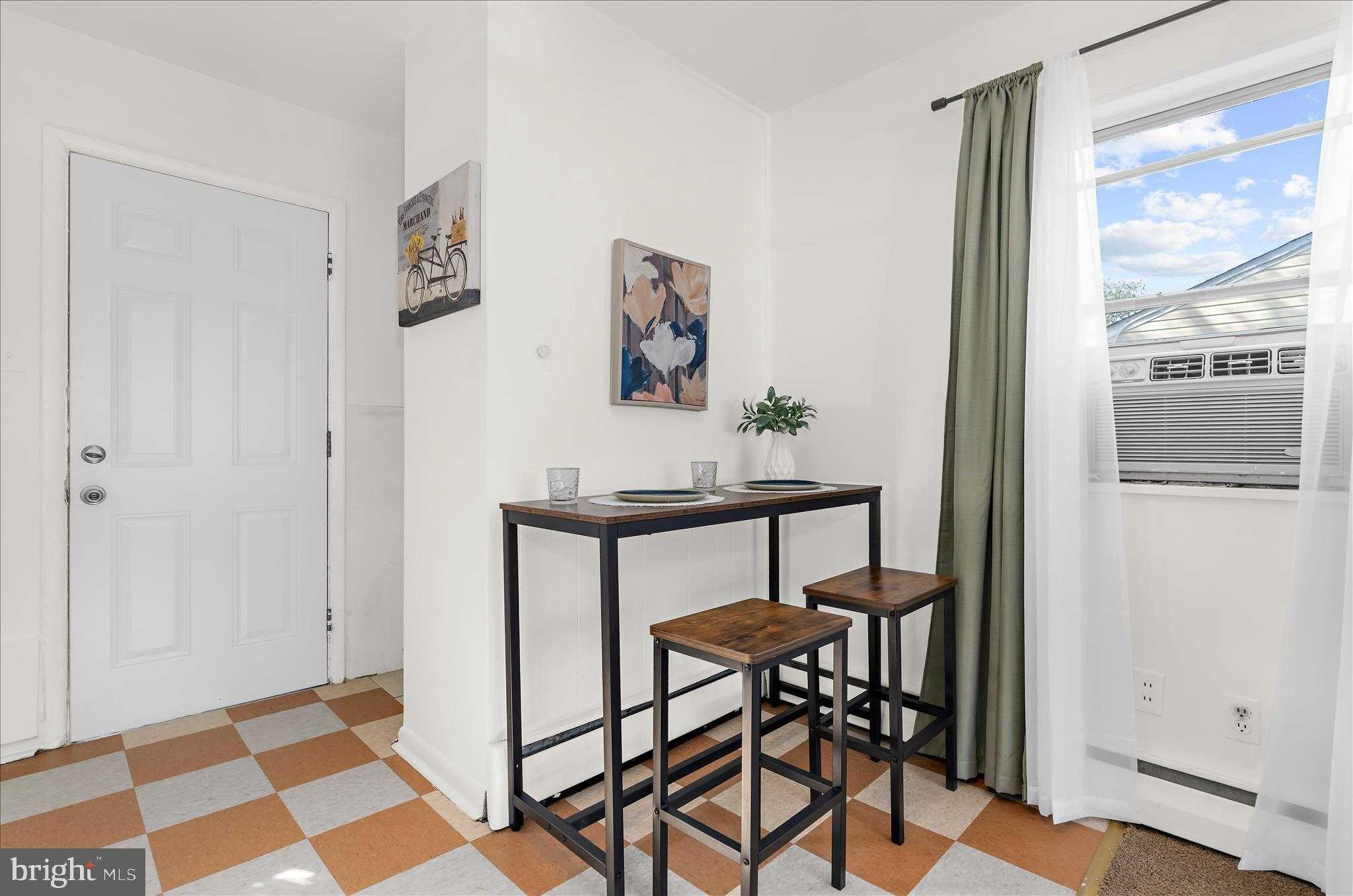 120 Roselawn Rd photo 5