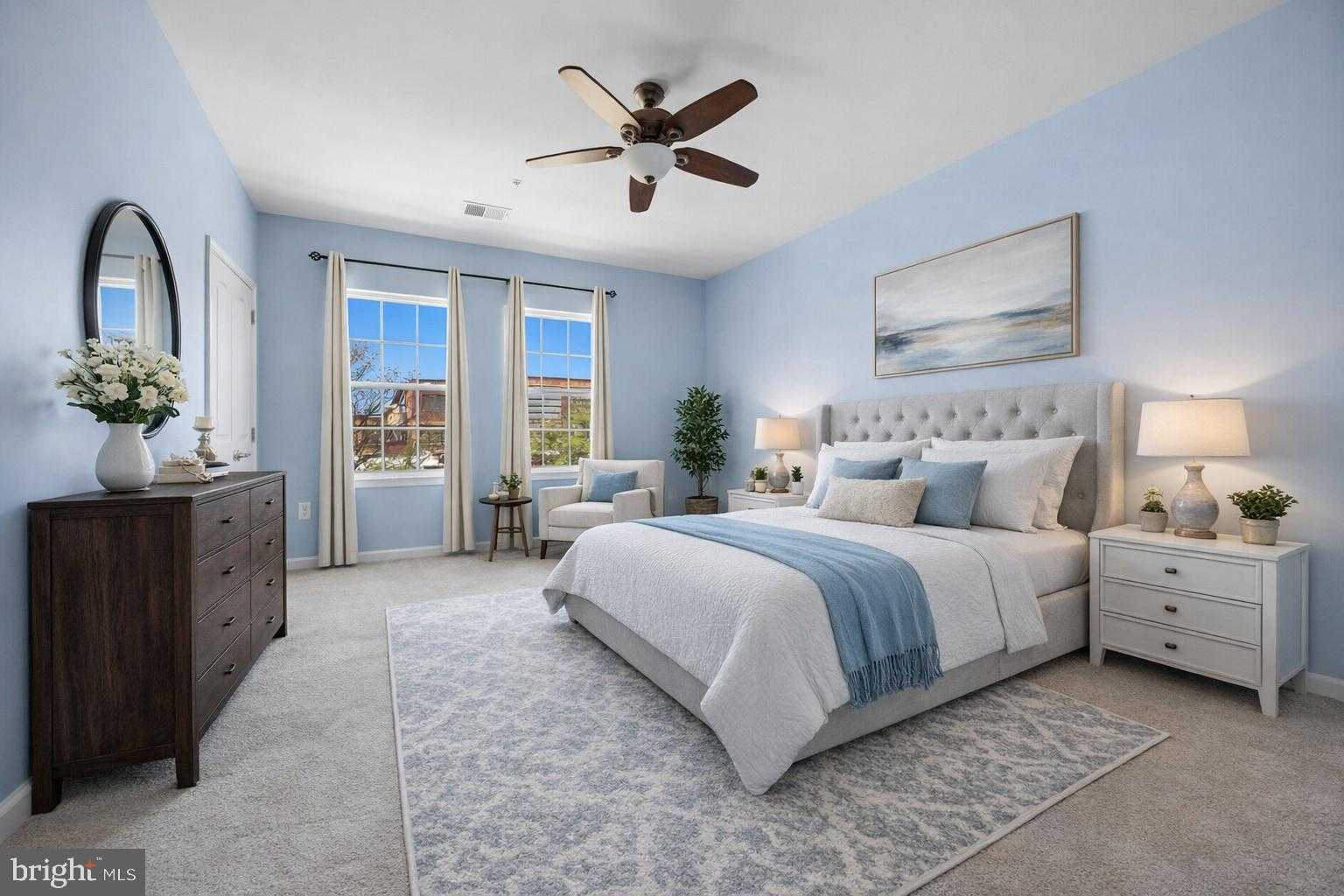 738 S Macon St photo 18