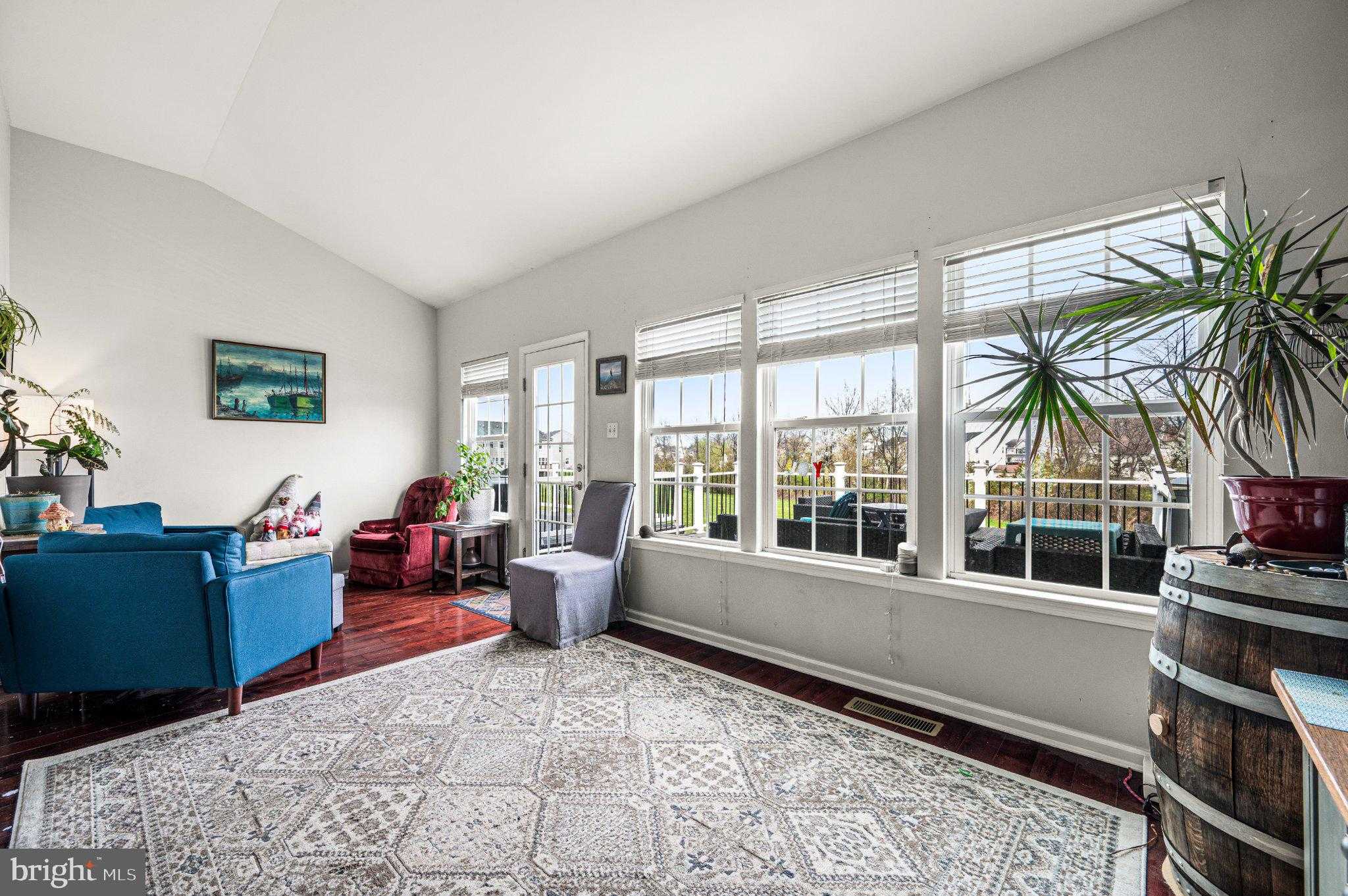 144 Fawn Dr photo 11