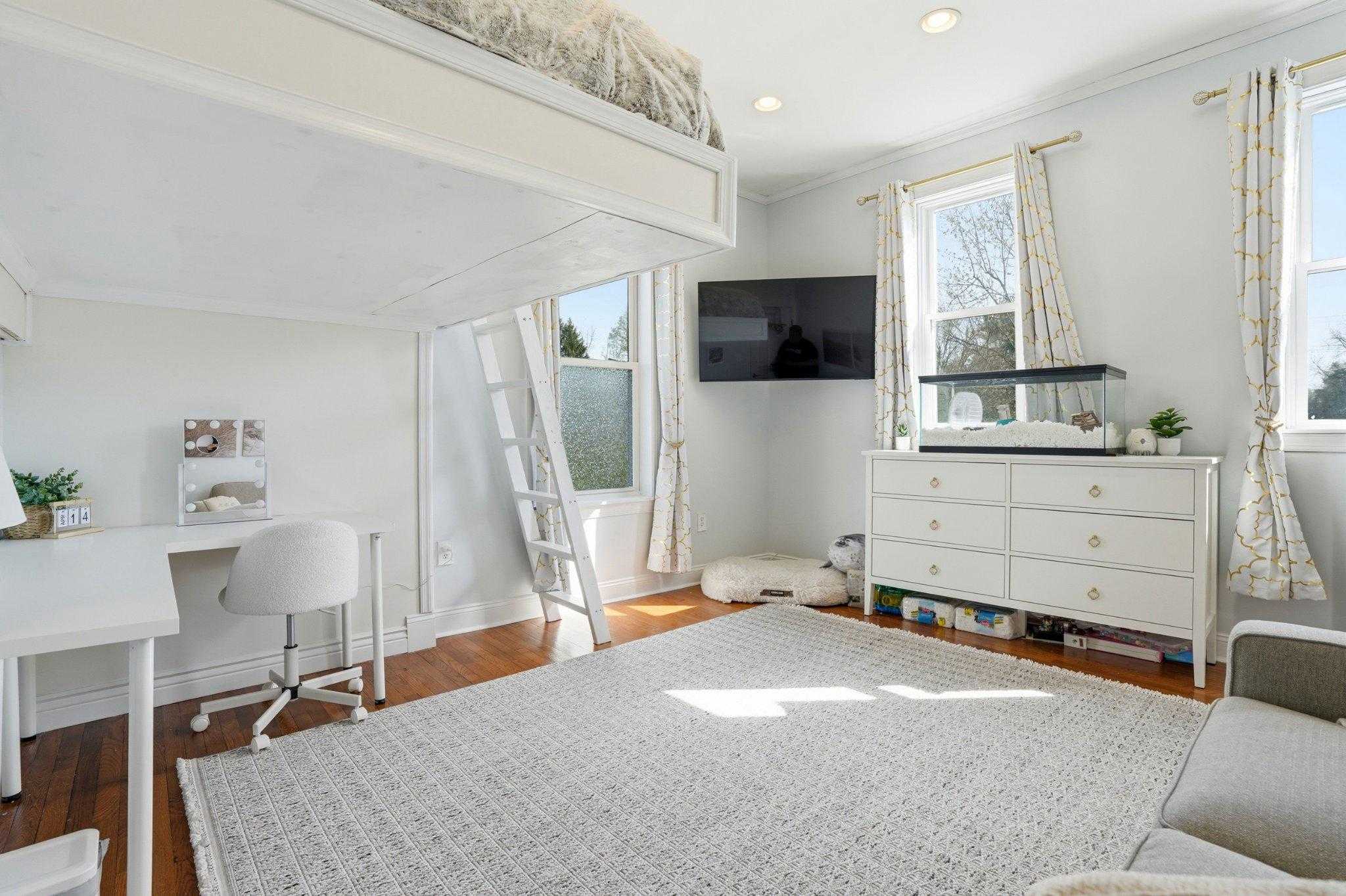 1847 Gravel Pike photo 30