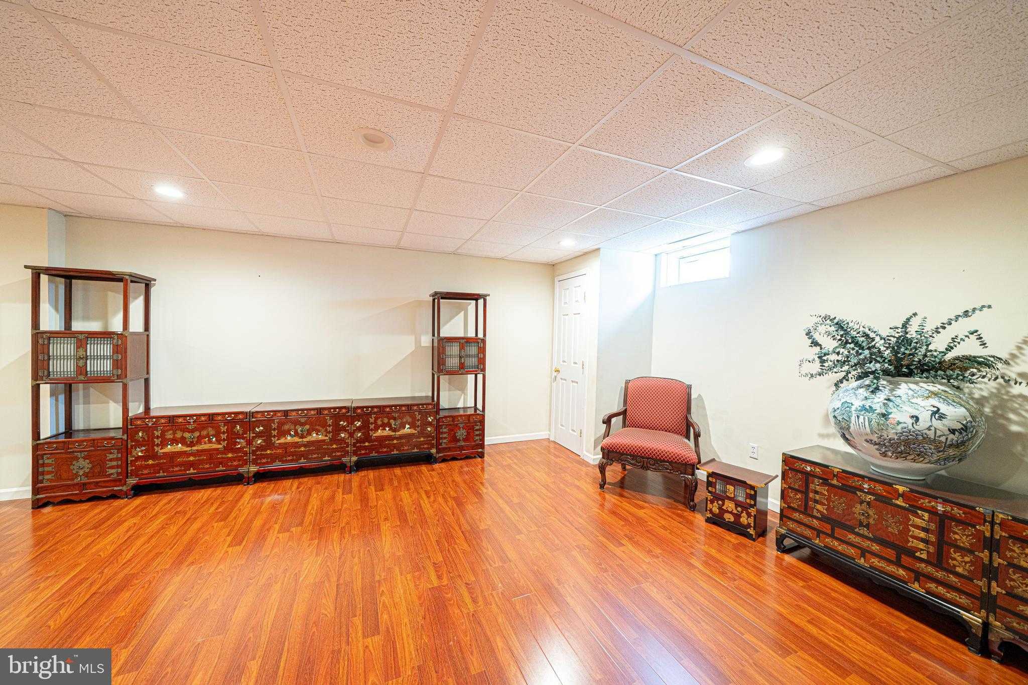 1907 Mayflower Dr photo 43