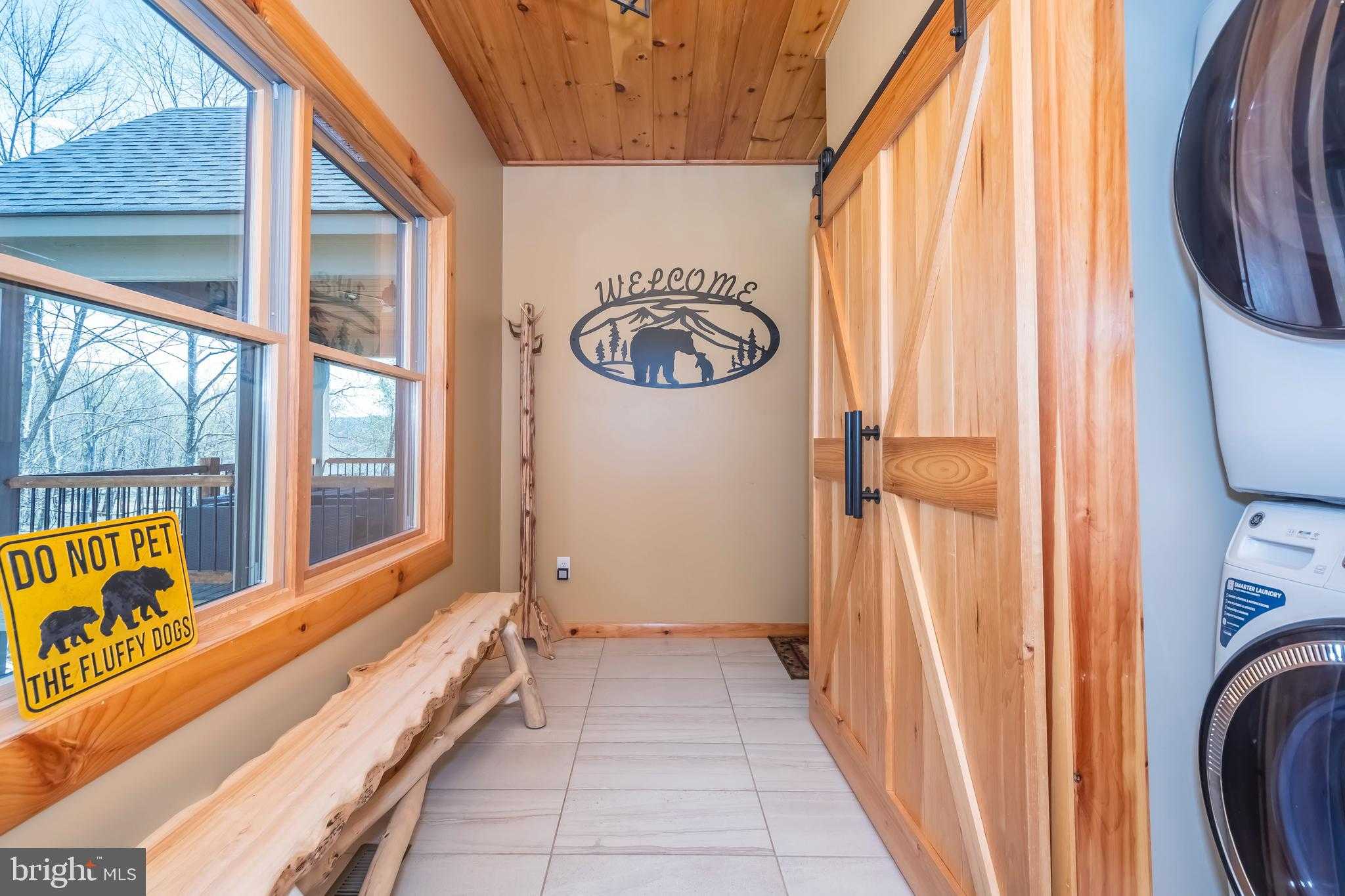 94 Sandy View CT photo 7