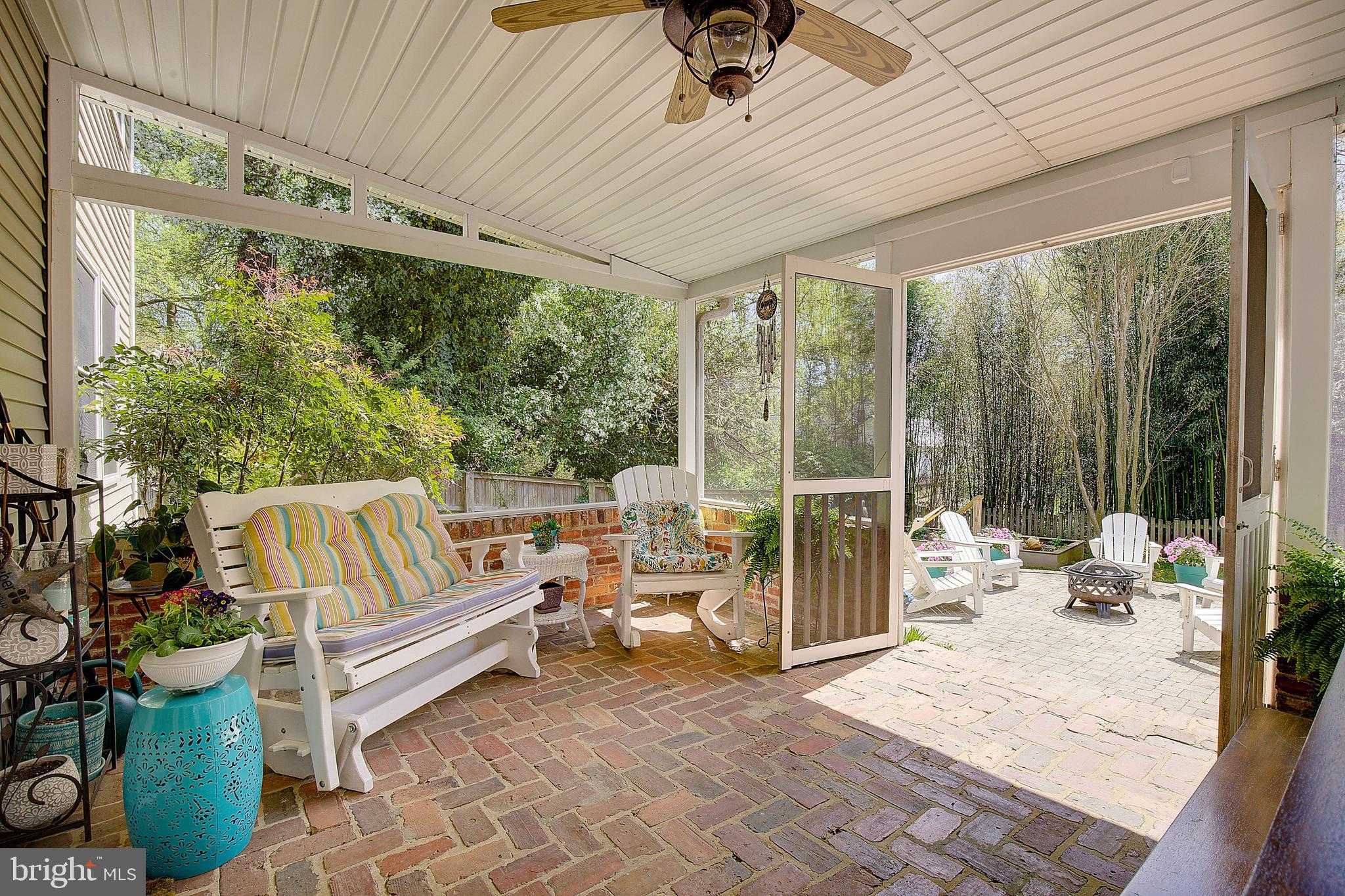 2 Isaacs St photo 17