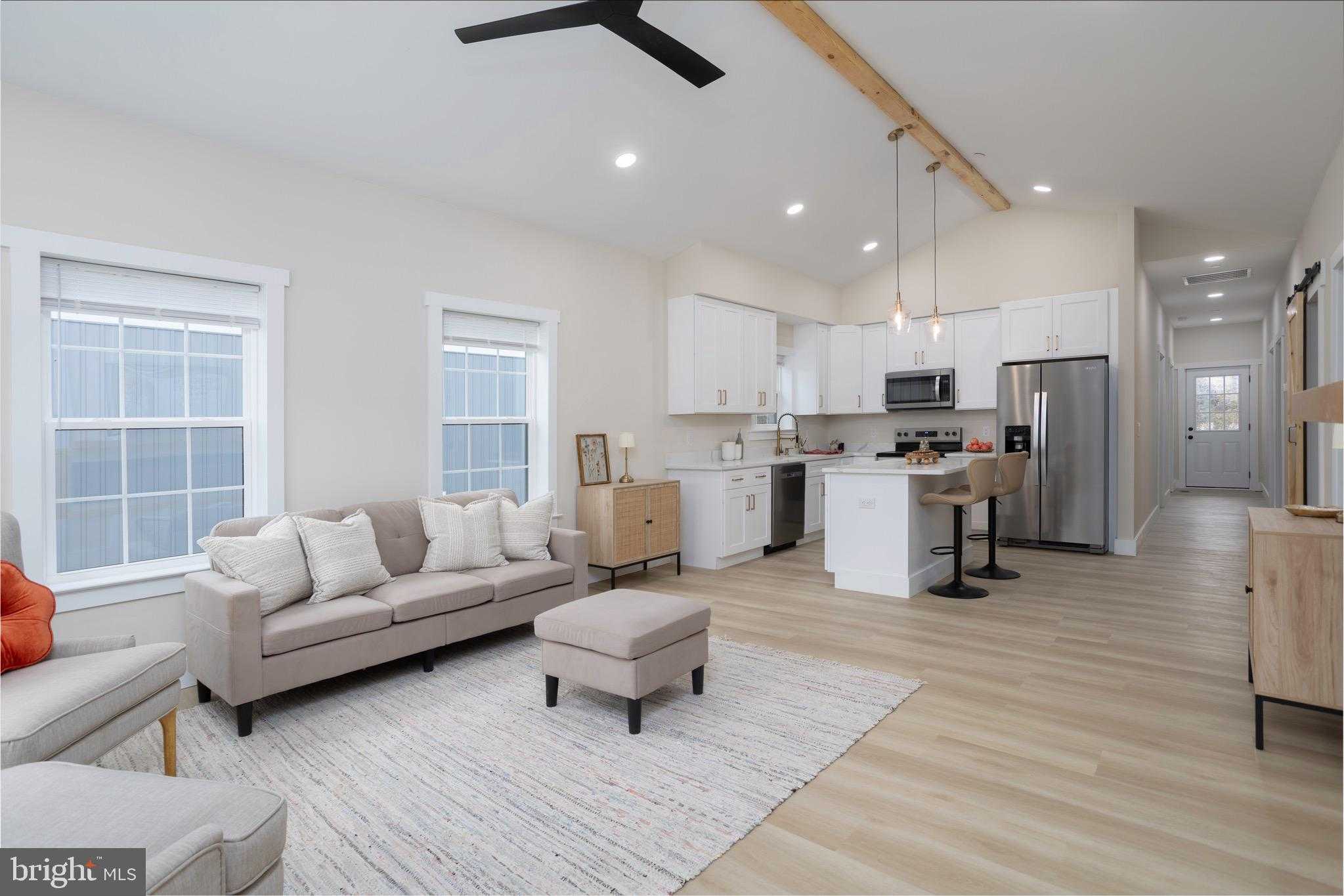 1617 Stone Boundary Rd photo 2