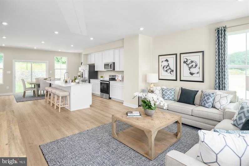 53 Rail Yard Dr photo 9