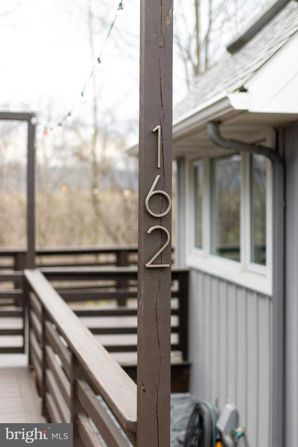 162 Apple CT photo 2