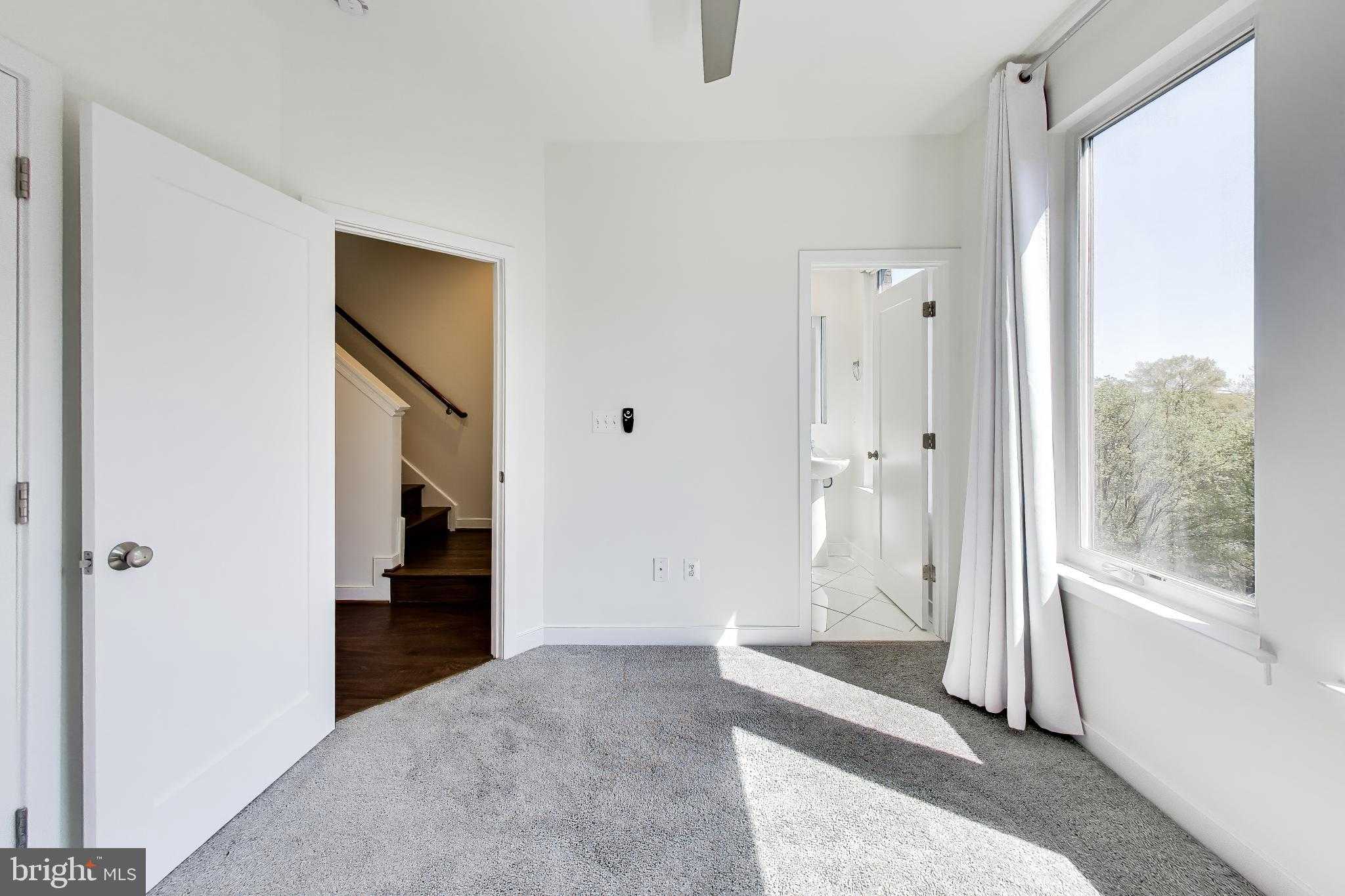 5656 46th Pl photo 23