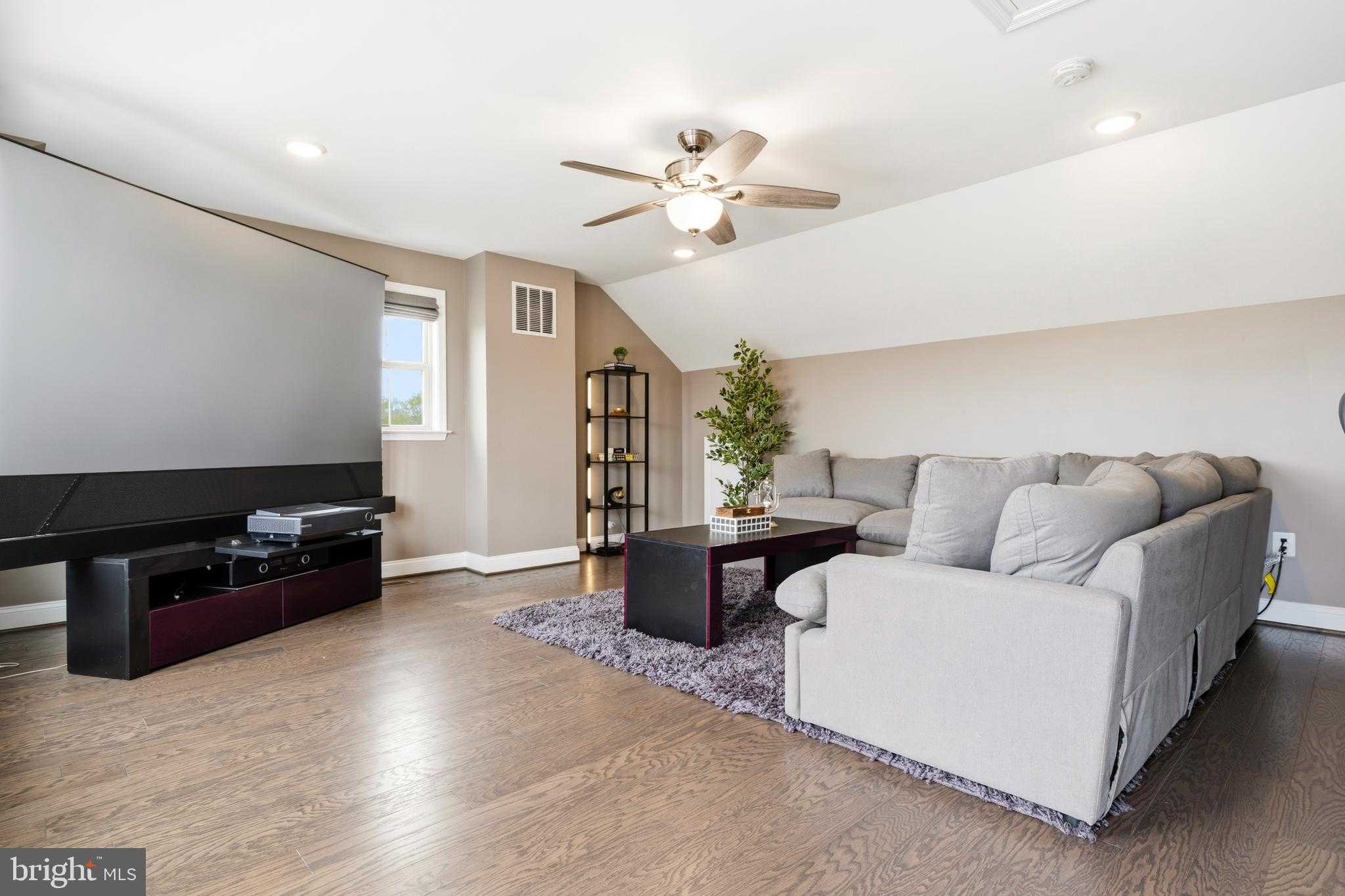 2011 Alder Ln photo 33