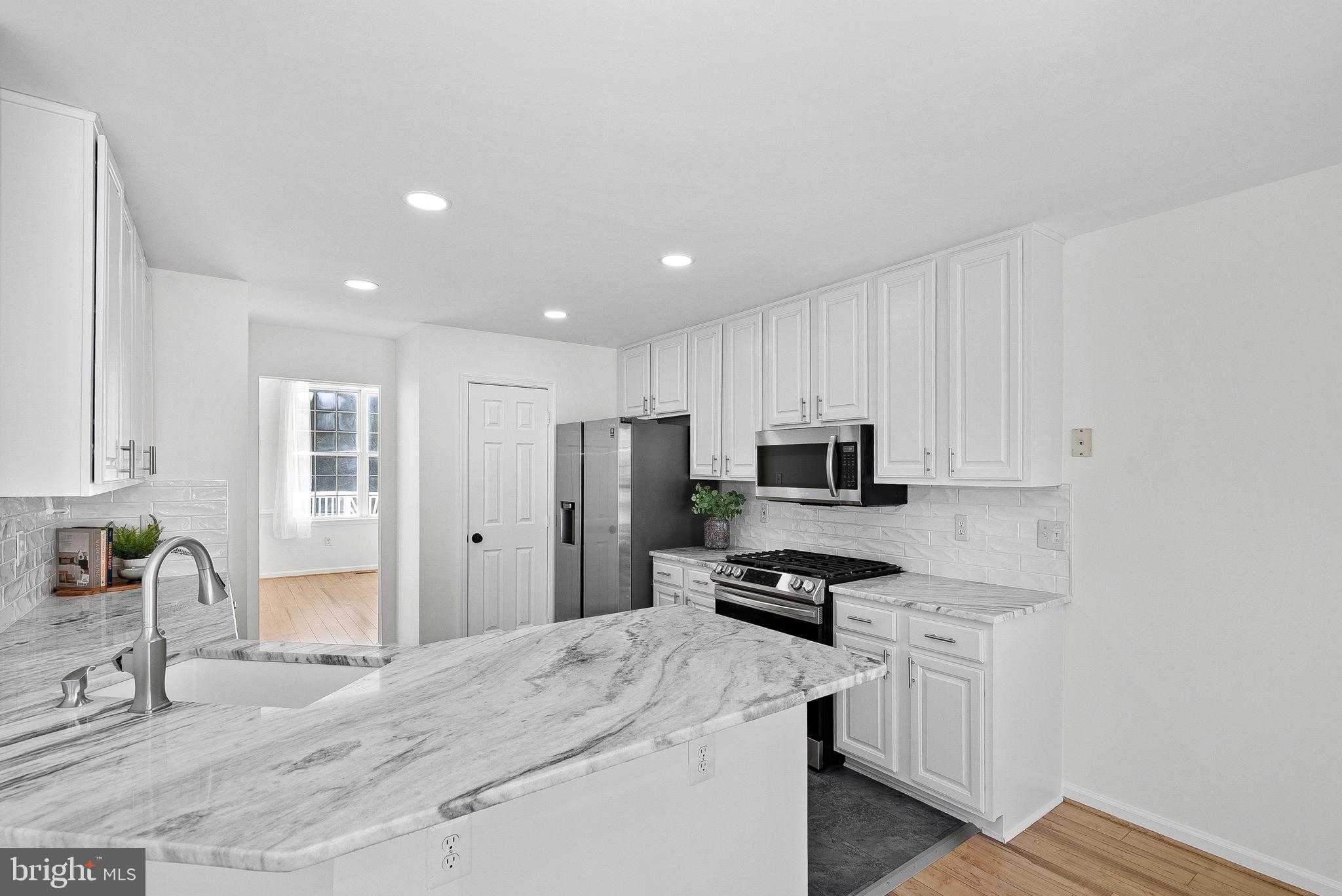 44043 Rising Sun Ter photo 25