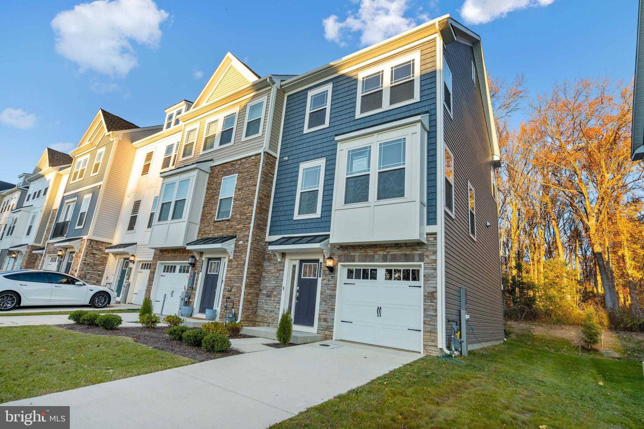 252 Waterstone Rd photo 3