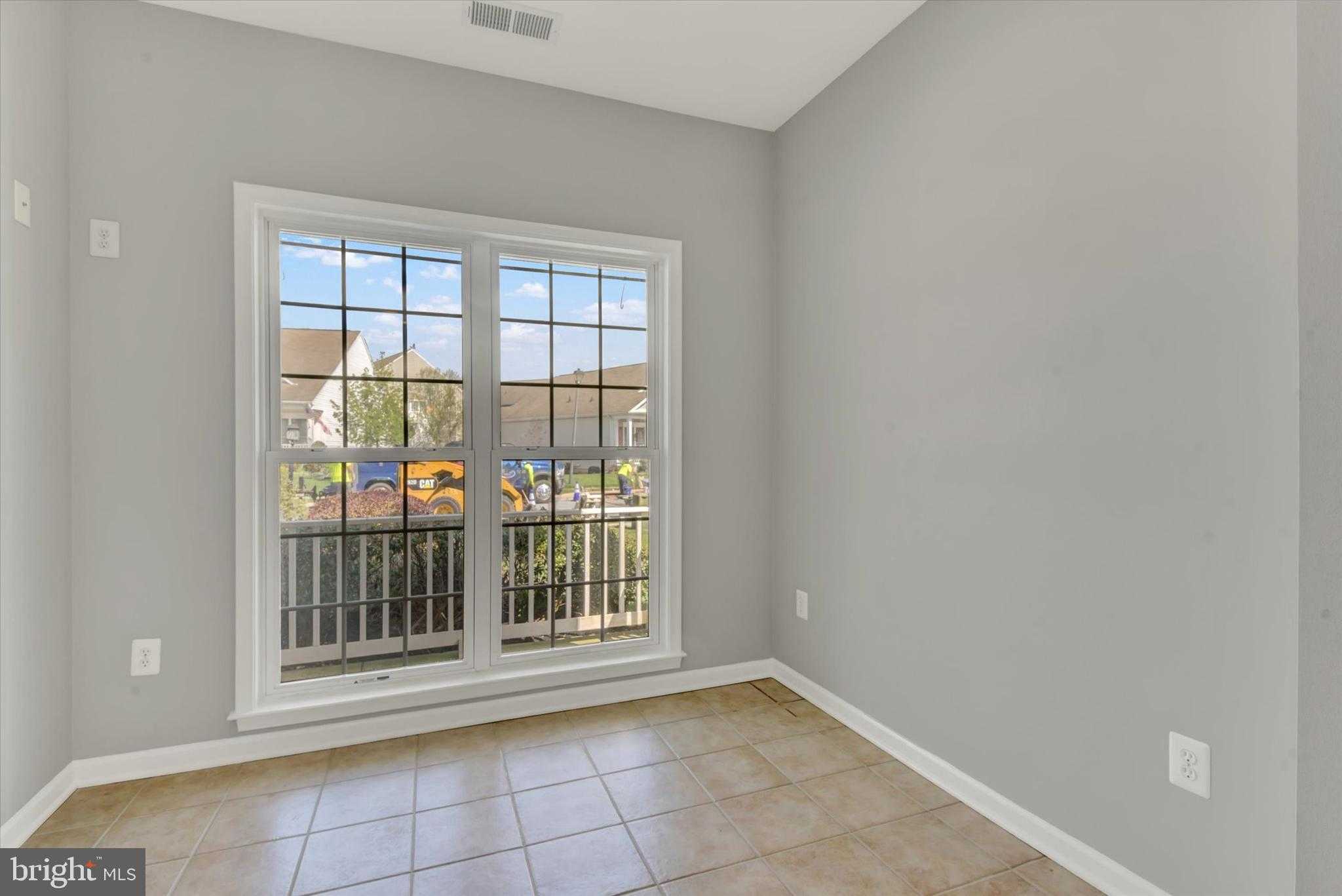 518 Clubside Dr photo 10