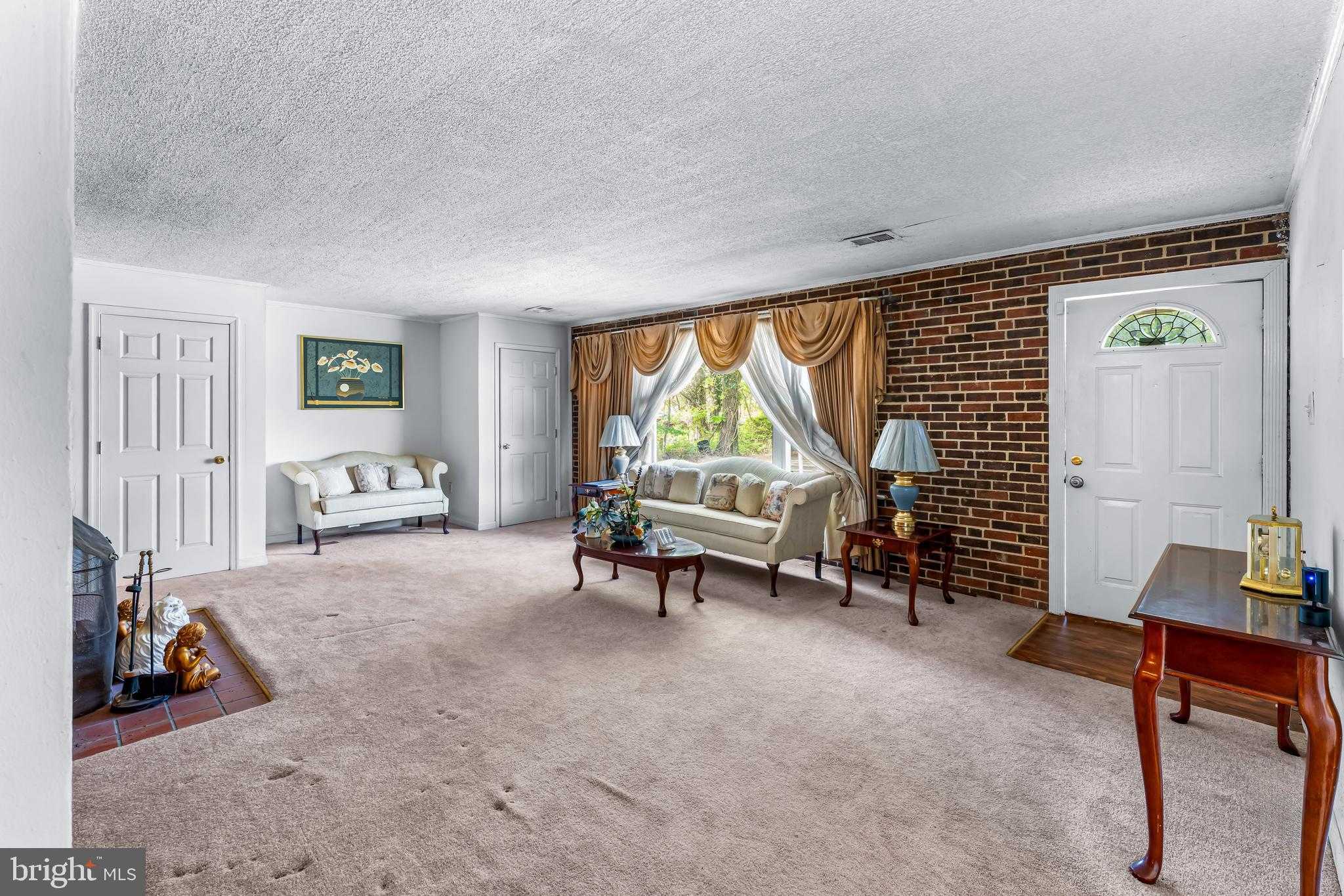 1112 Owens Rd photo 8