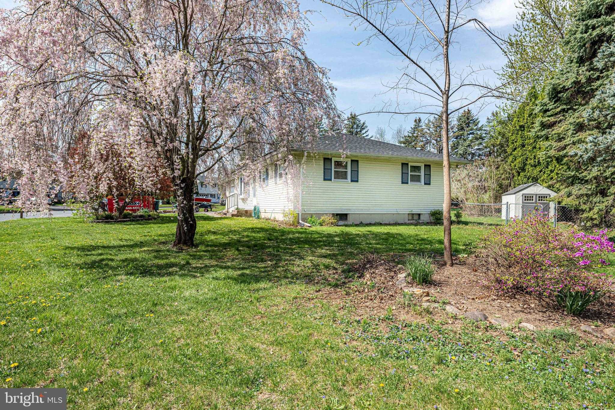 8 Babbling Brook Rd photo 33