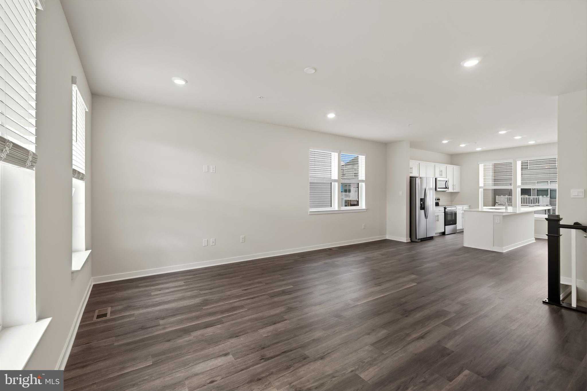 212 Soft Rush Ln photo 10