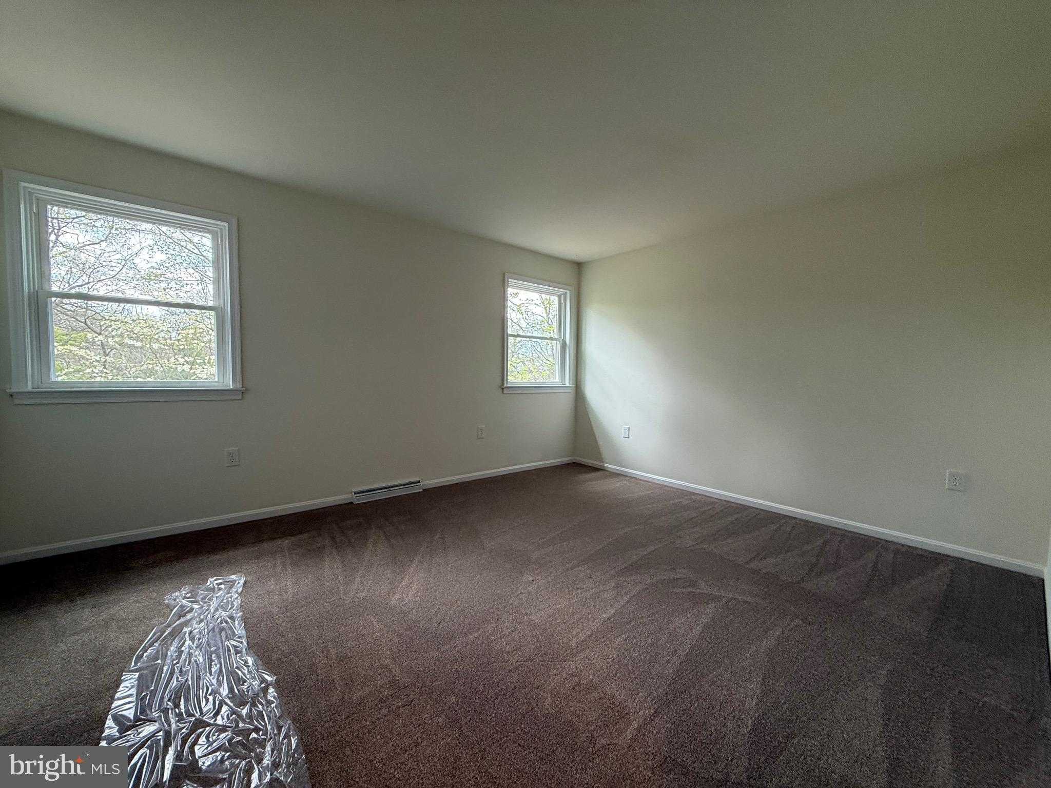 11 Pine Tree Dr photo 37