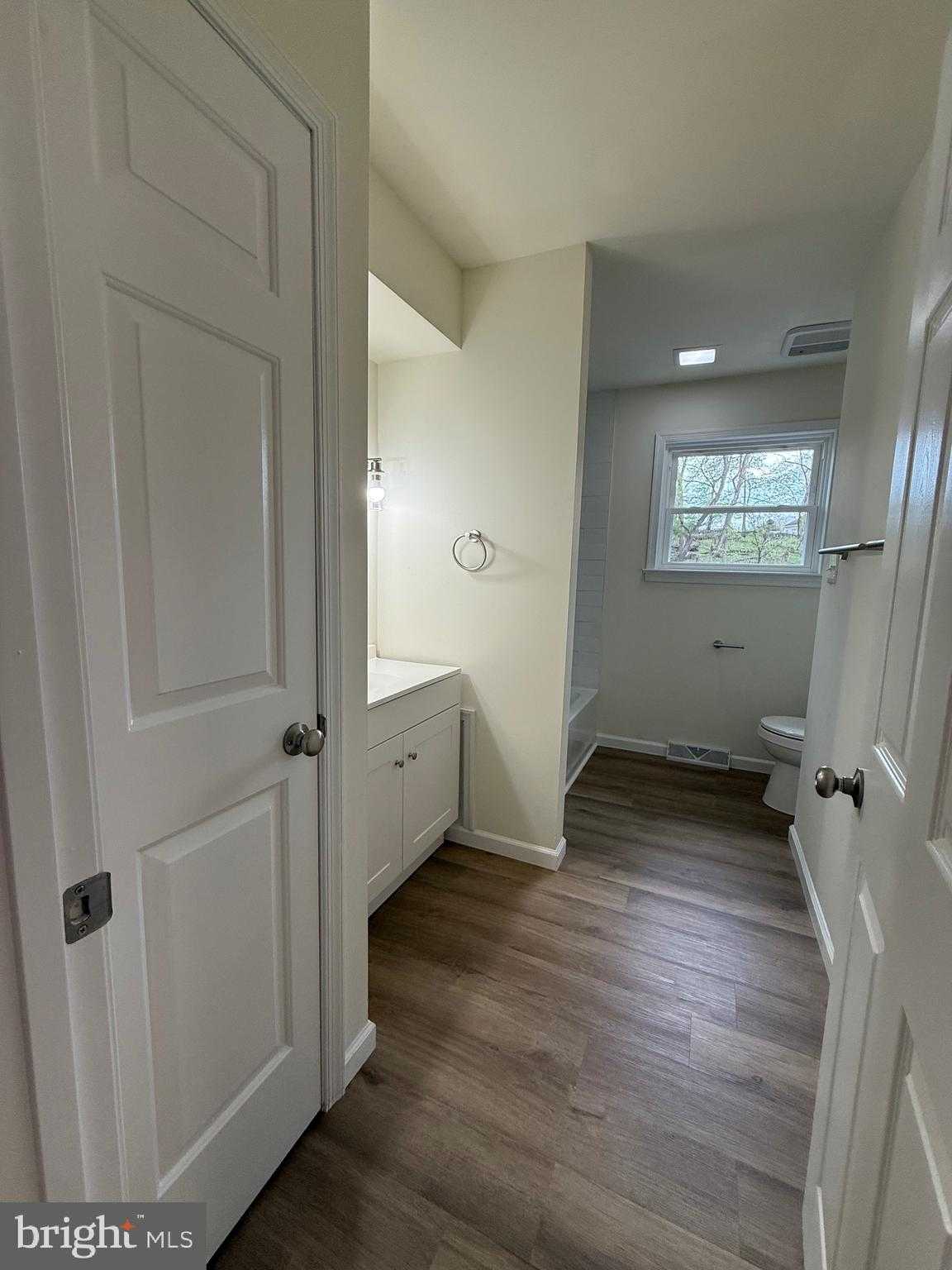 11 Pine Tree Dr photo 41