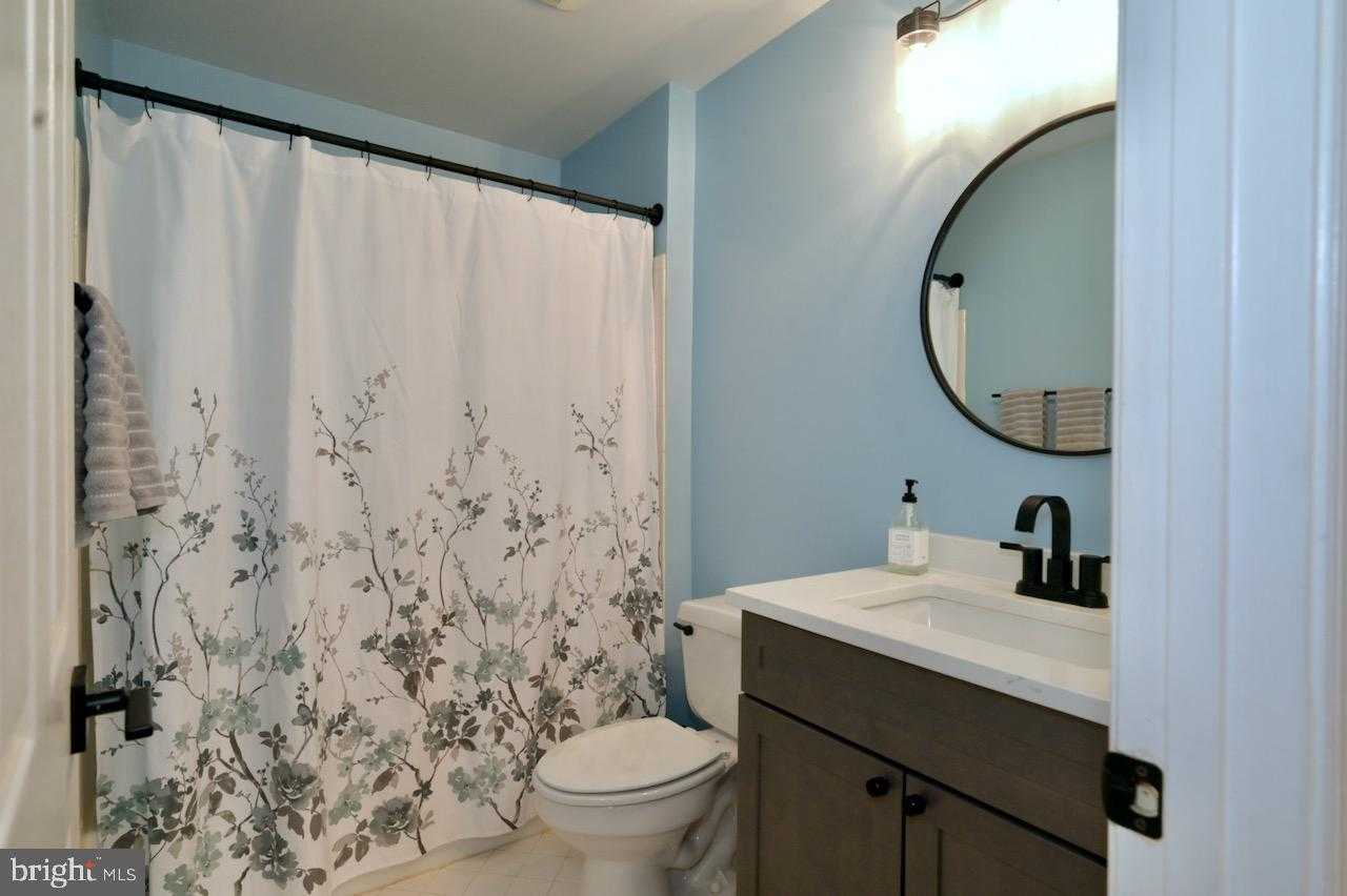 112 Kendrick Pl photo 29