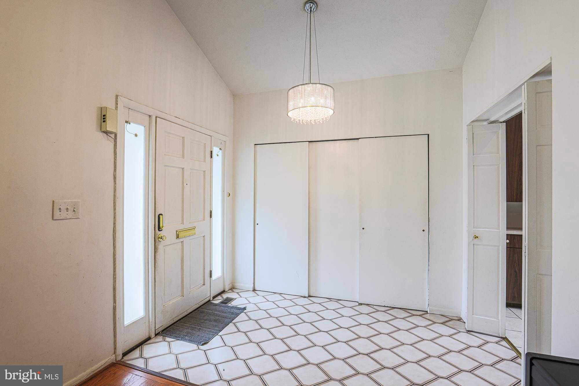 5919 Winner Ave photo 7