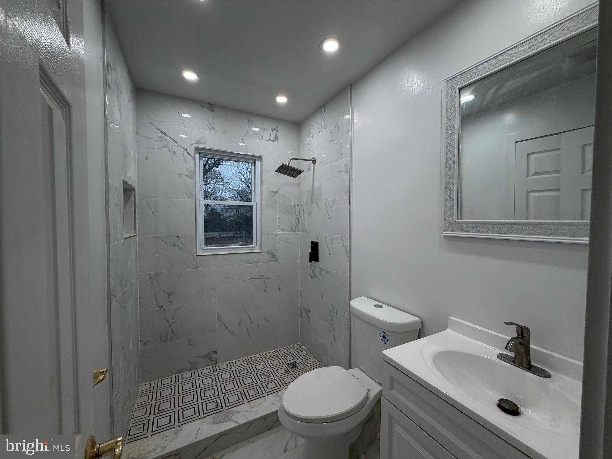 14290 Fontana CT photo 7