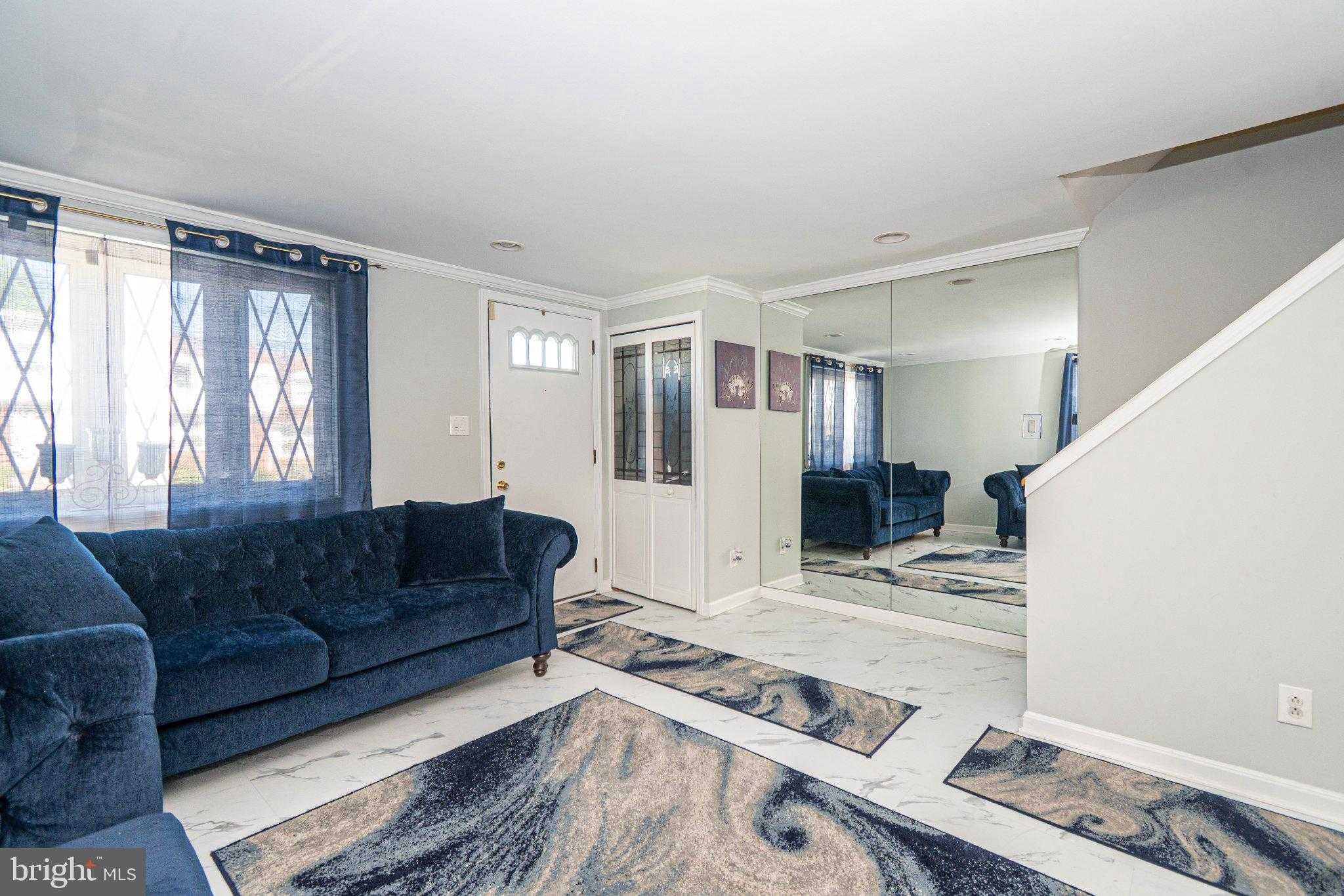 2929 Mallview Rd photo 5