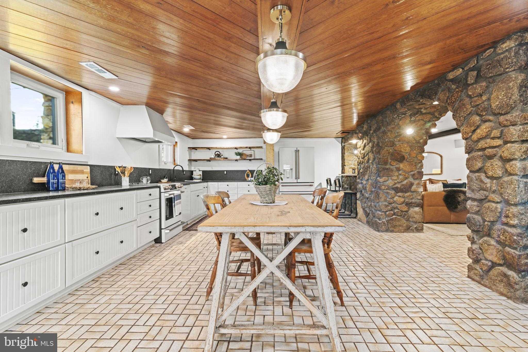 2206 Timberlake Dr photo 62