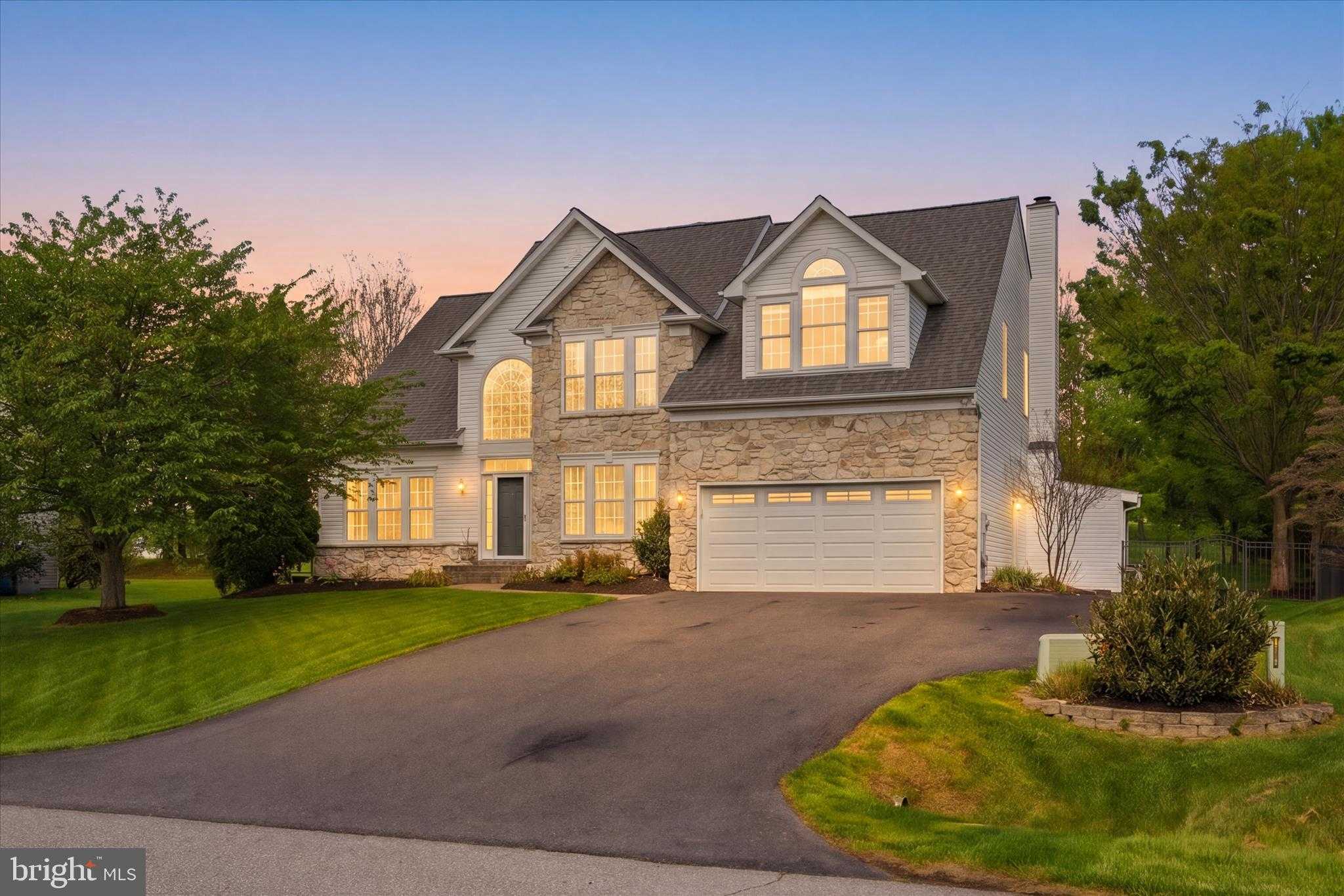 4114 Lomar Ter, Mount Airy