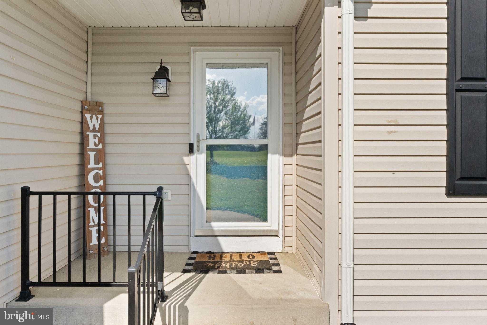 126 Fox Chase Dr photo 4