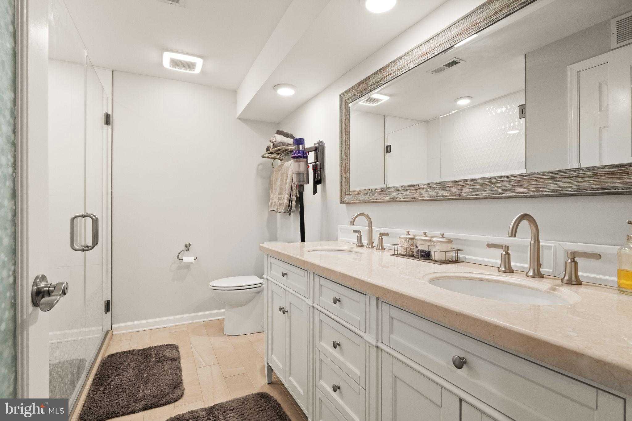 126 Fox Chase Dr photo 46