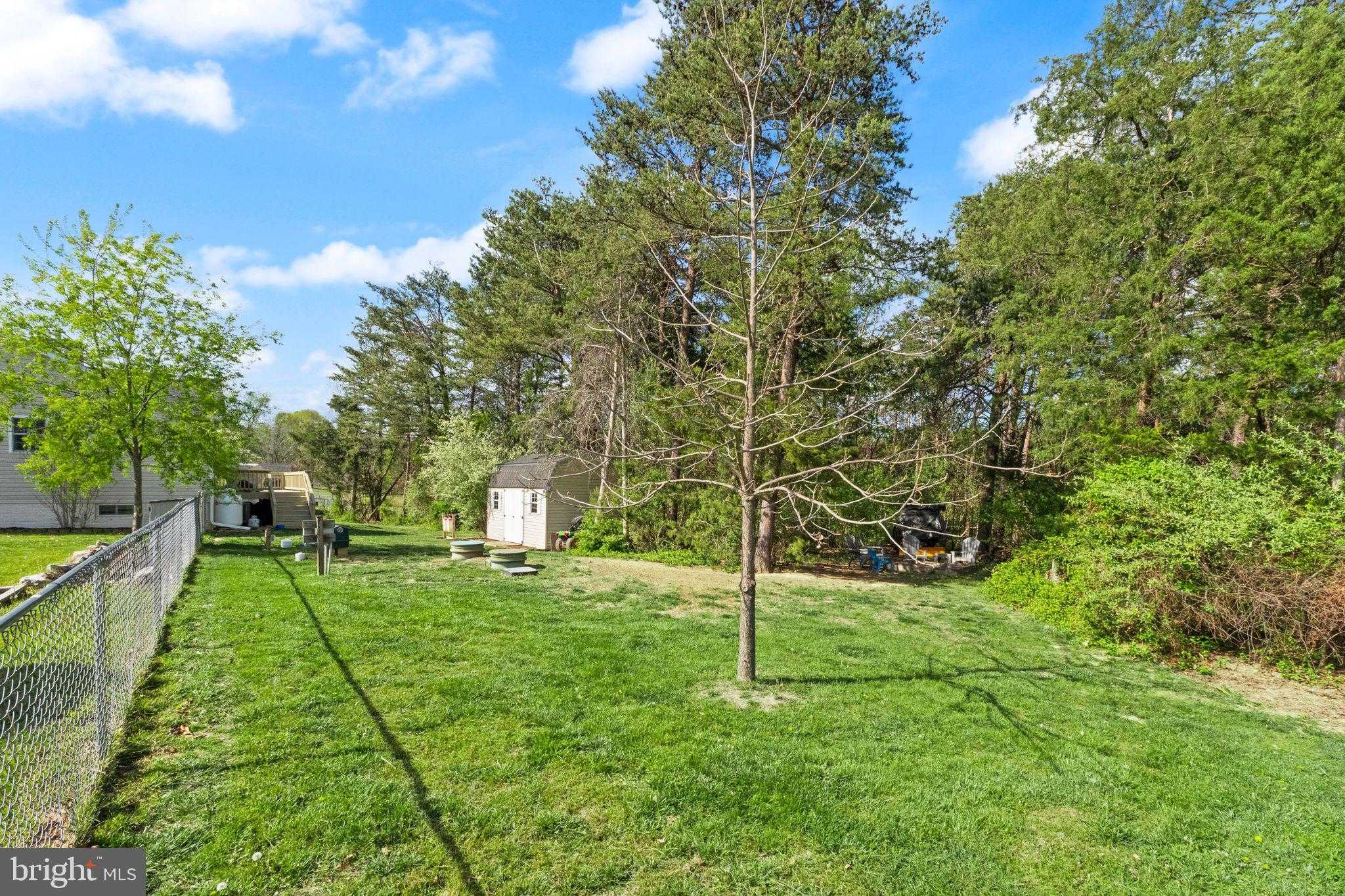 126 Fox Chase Dr photo 64