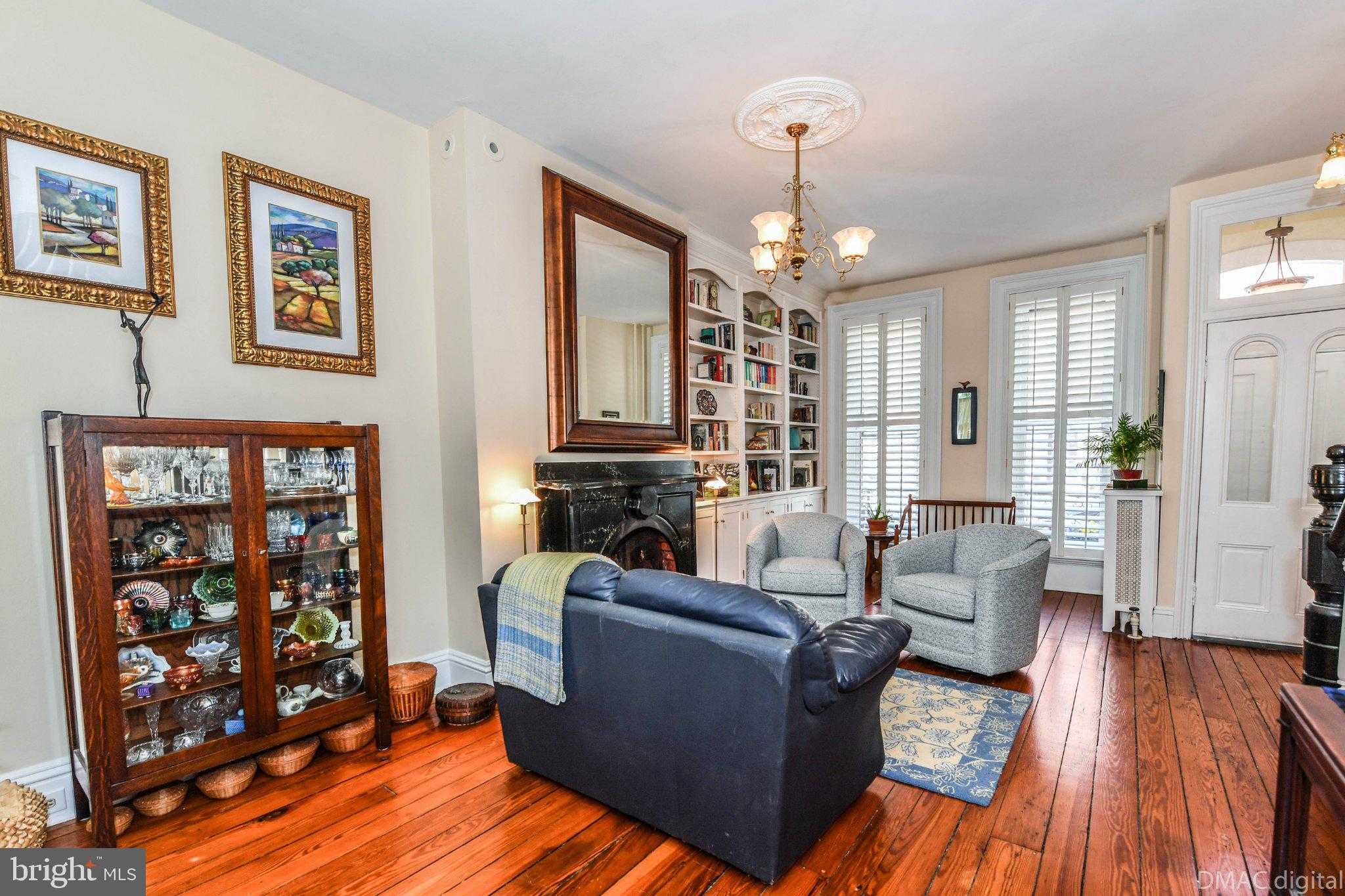 106 W 3rd St photo 4