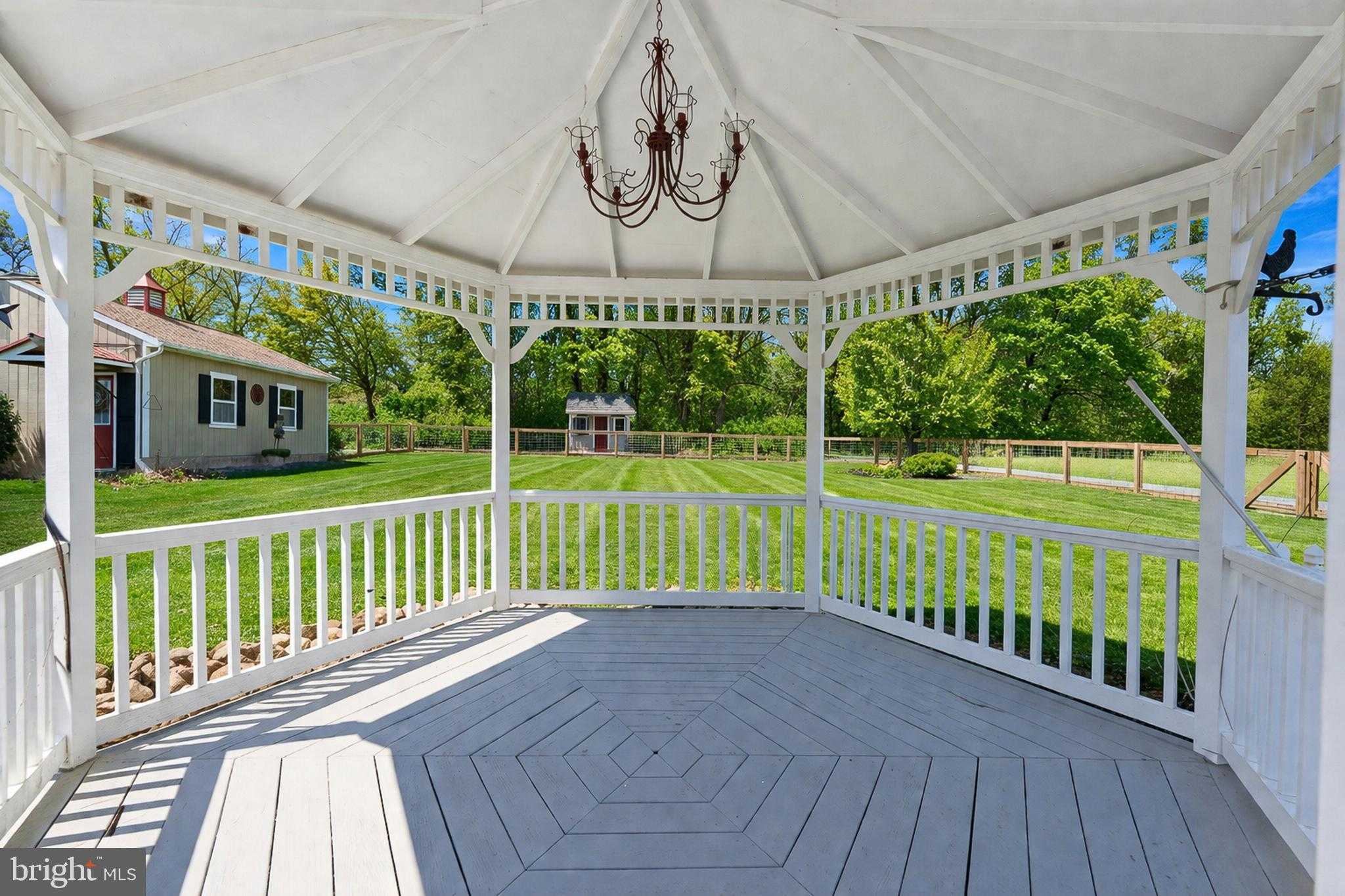 21632 New Freedom Rd photo 38